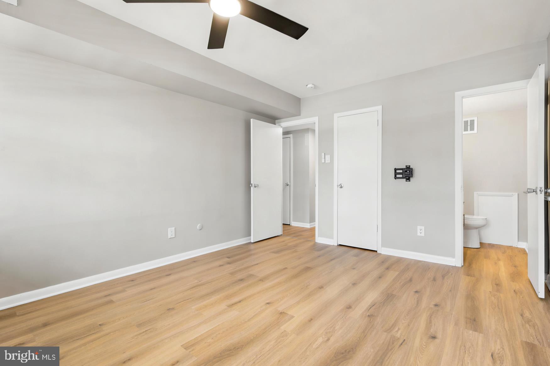 SAXONY MANOR - Residential