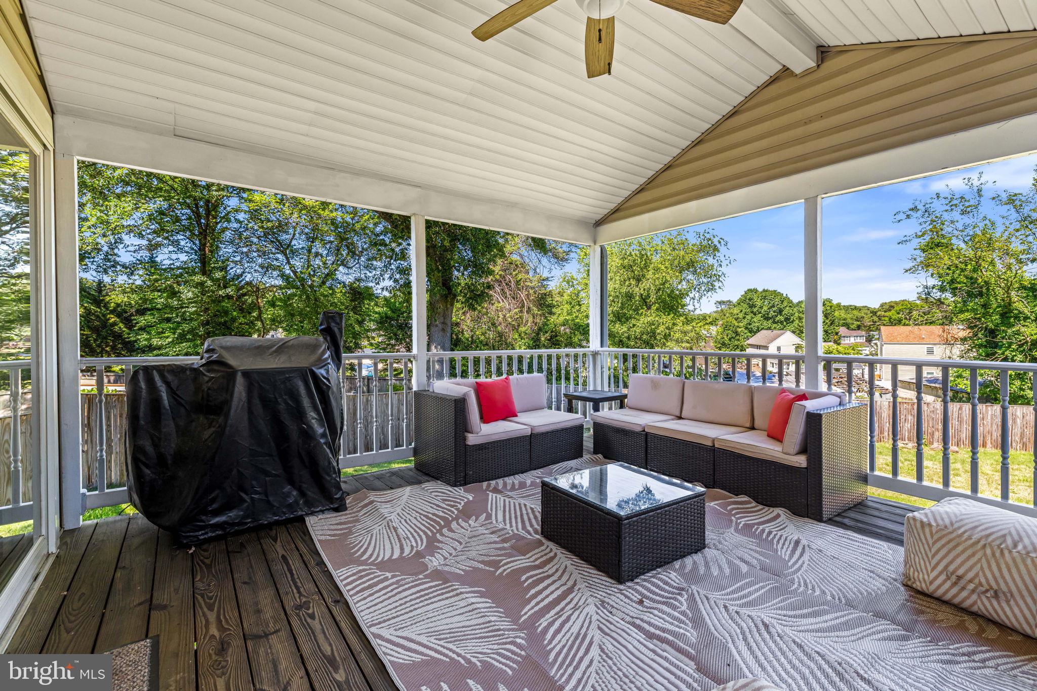 CHESTERFIELD - Residential