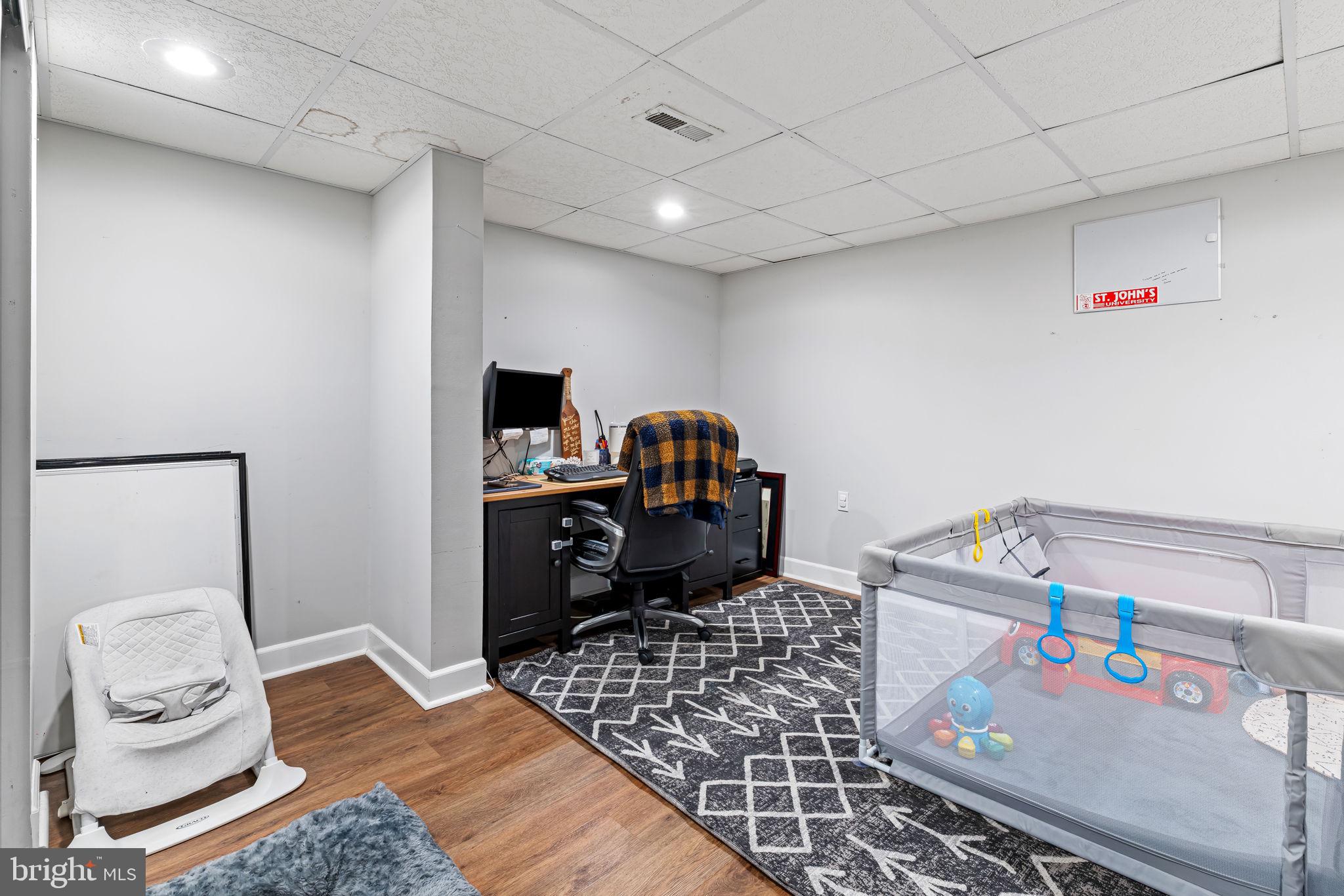 CHESTERFIELD - Residential