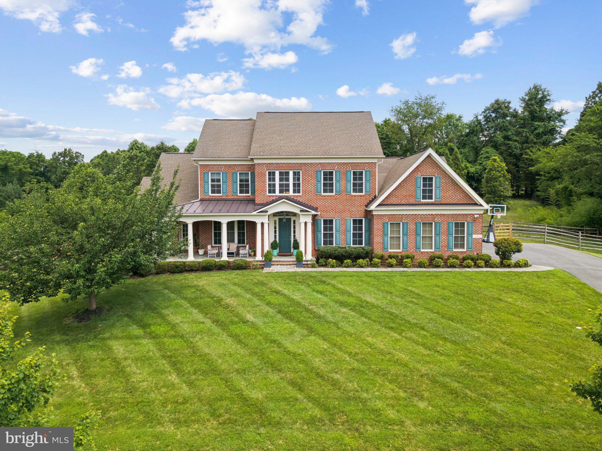 GLEN MEADOWS - Residential