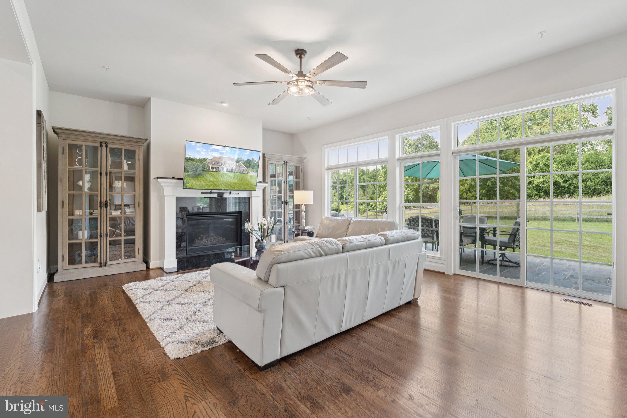 GLEN MEADOWS - Residential