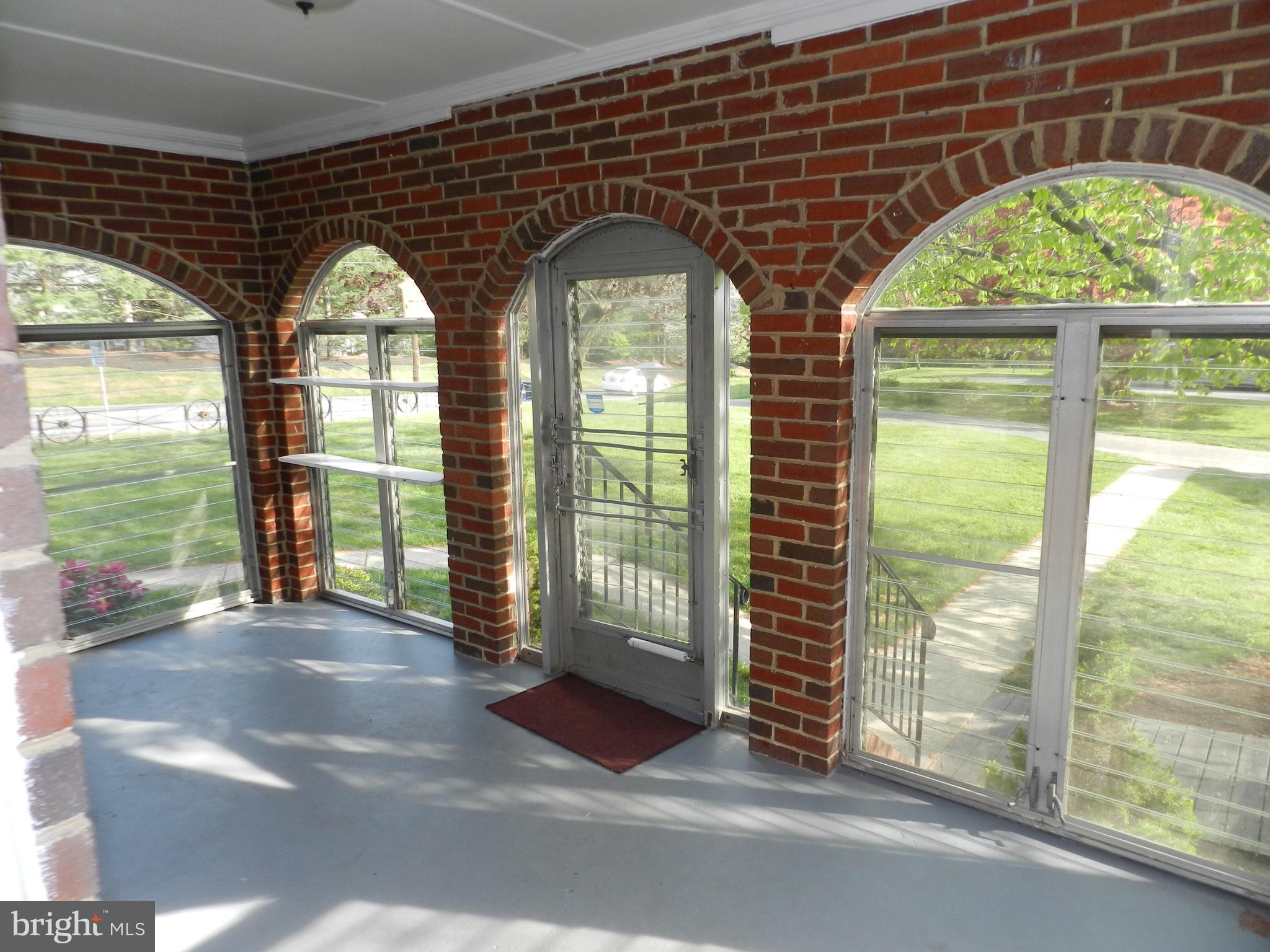DARNESTOWN OUTSIDE - Residential