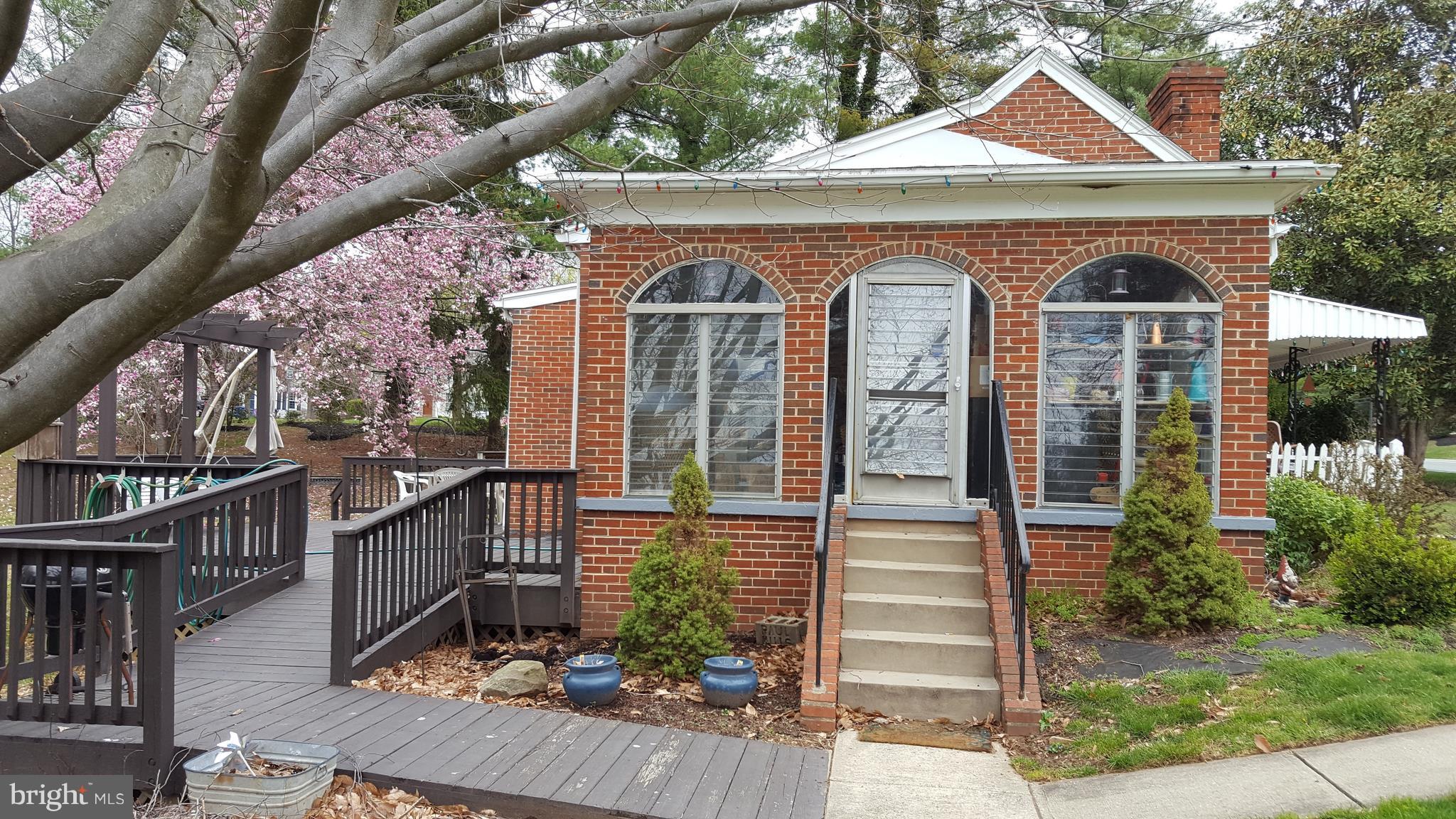 DARNESTOWN OUTSIDE - Residential