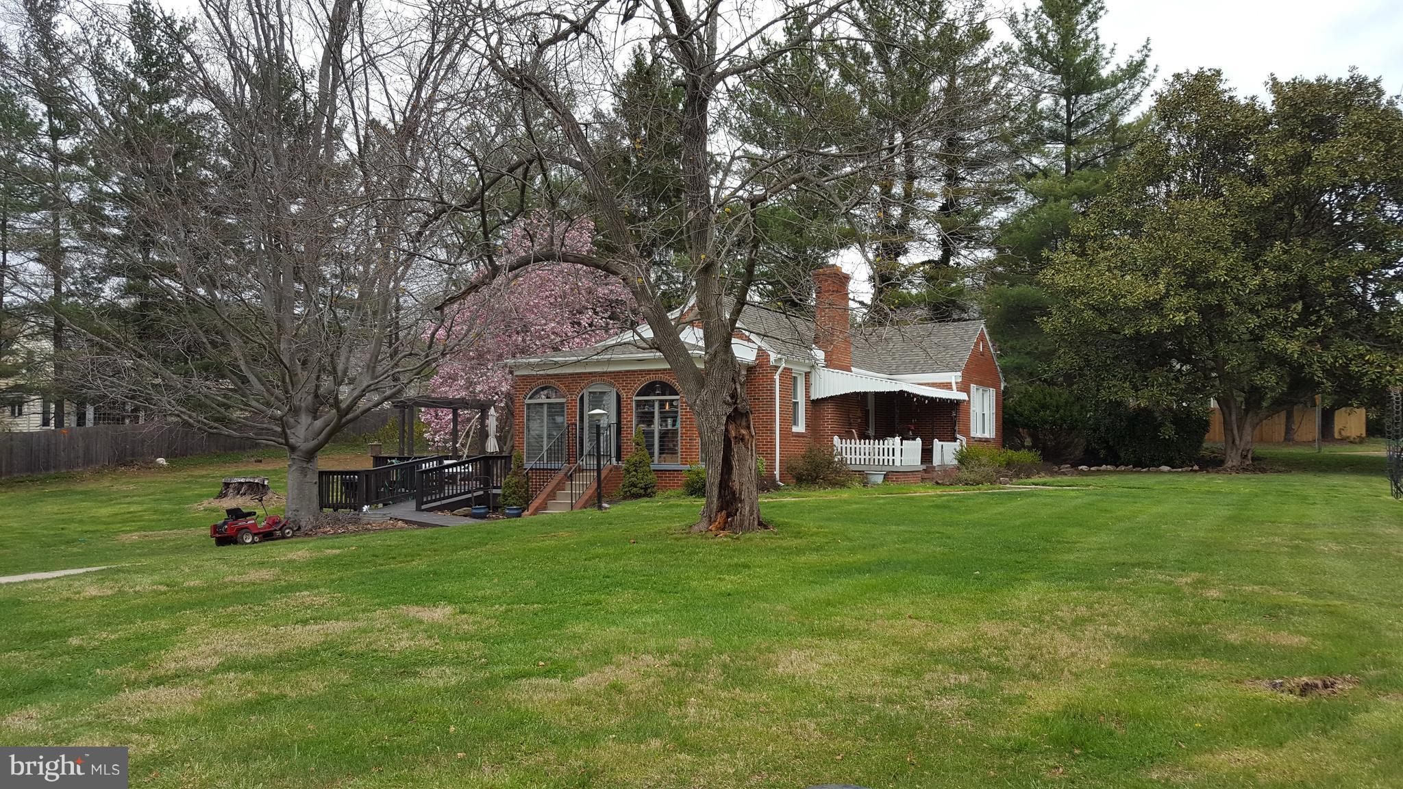 DARNESTOWN OUTSIDE - Residential