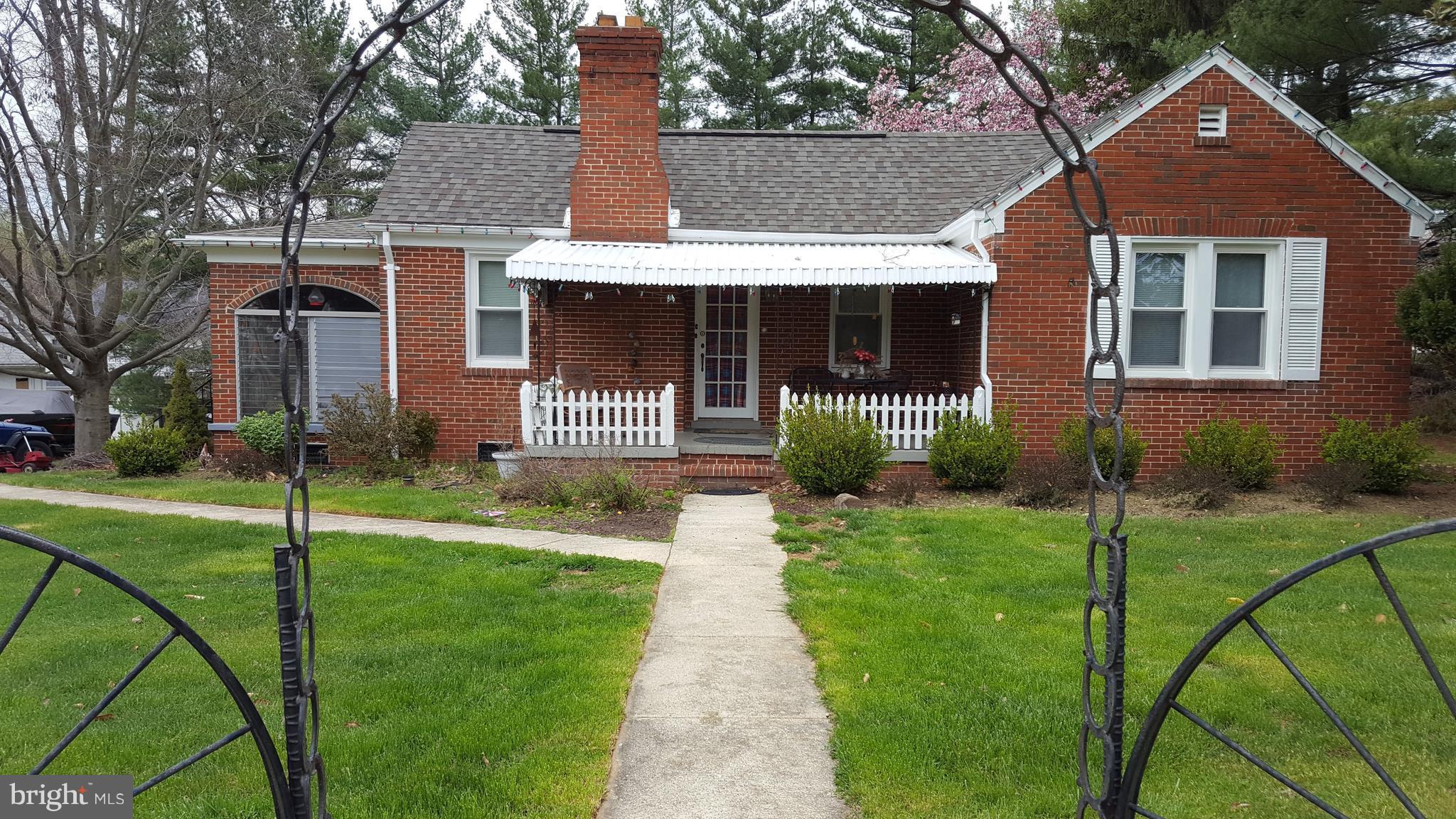 DARNESTOWN OUTSIDE - Residential