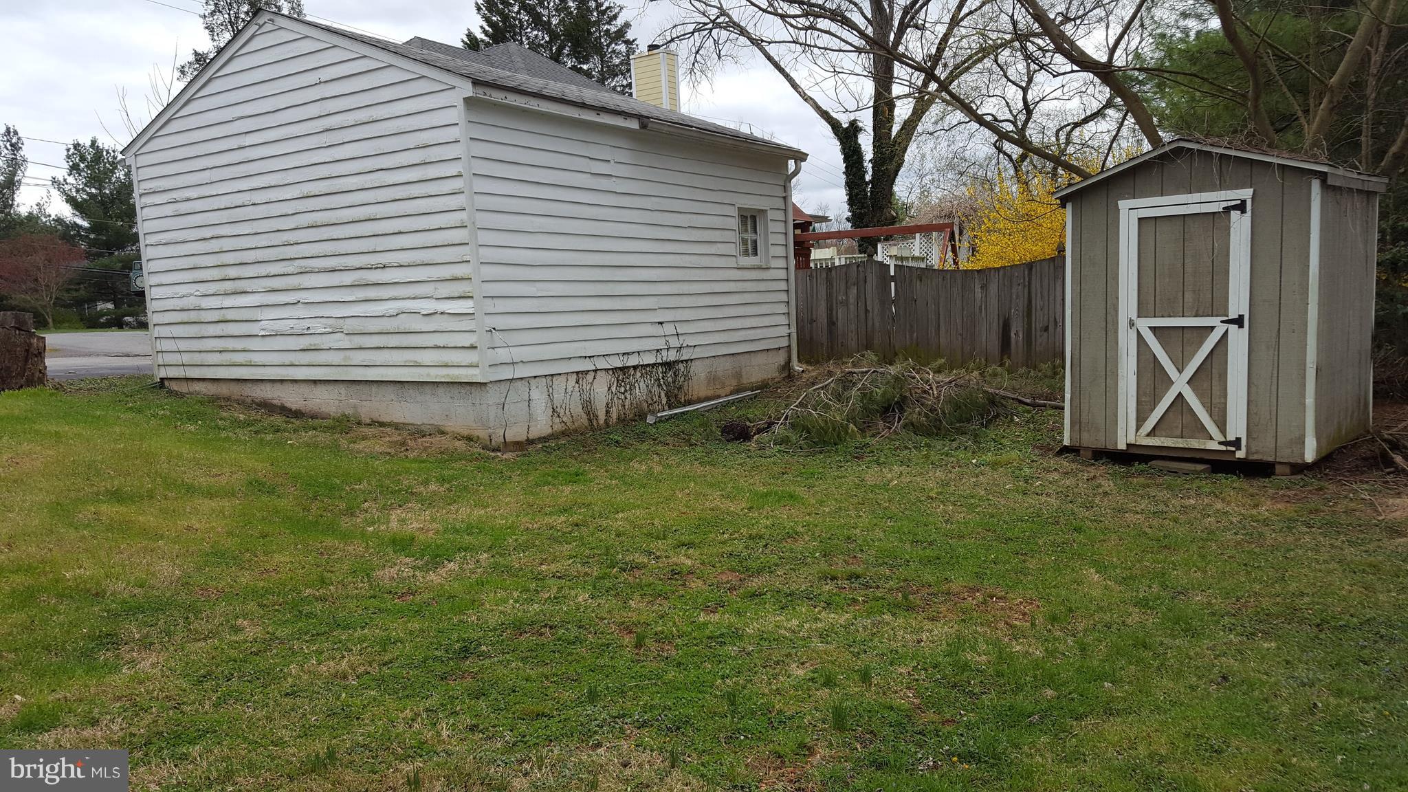 DARNESTOWN OUTSIDE - Residential