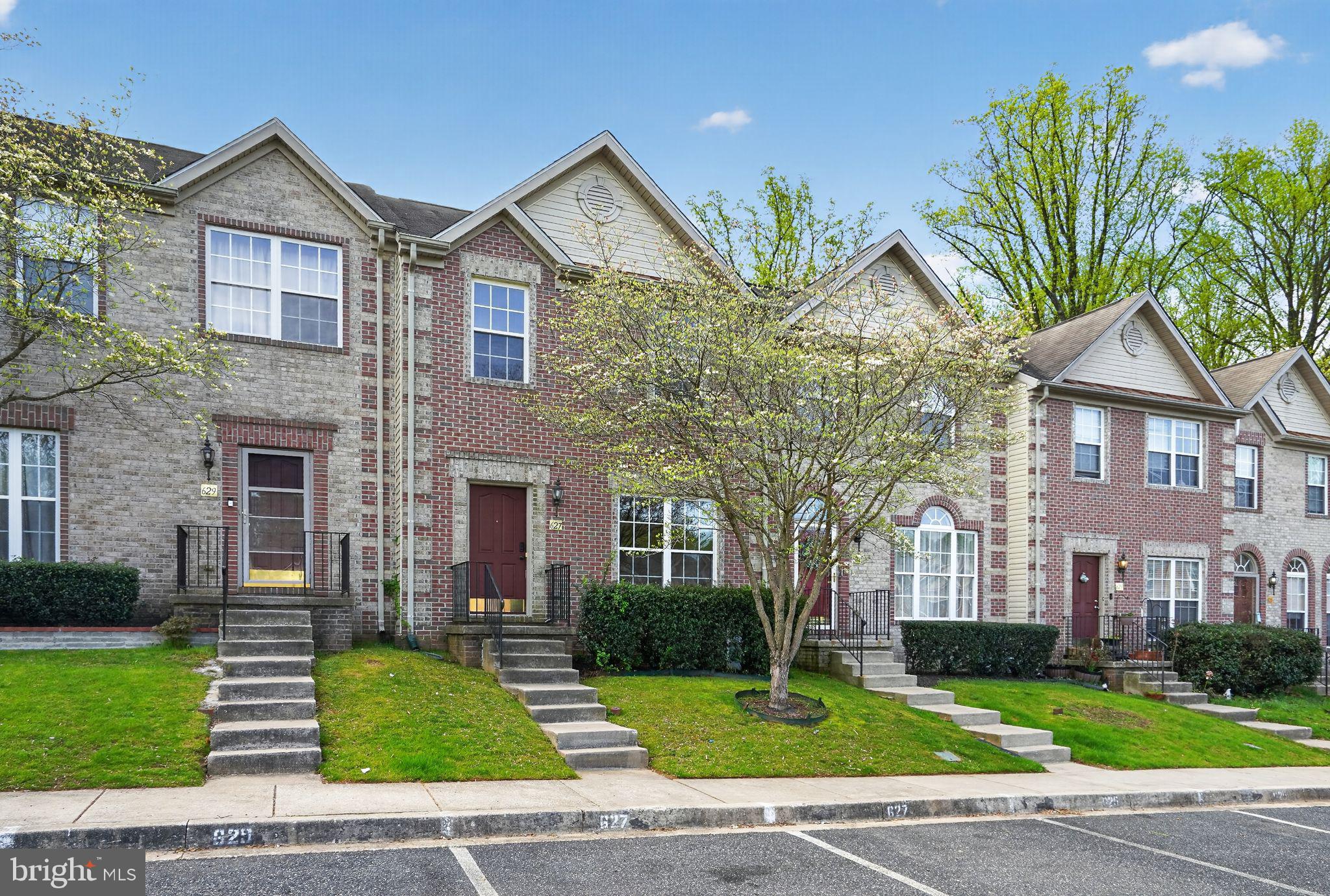 MONMOUTH MEADOWS - Residential