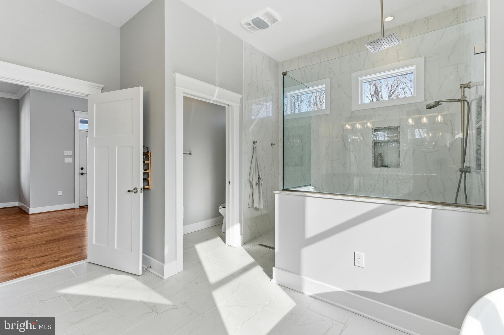 ESTATES AT POTOMAC FARMS - Residential