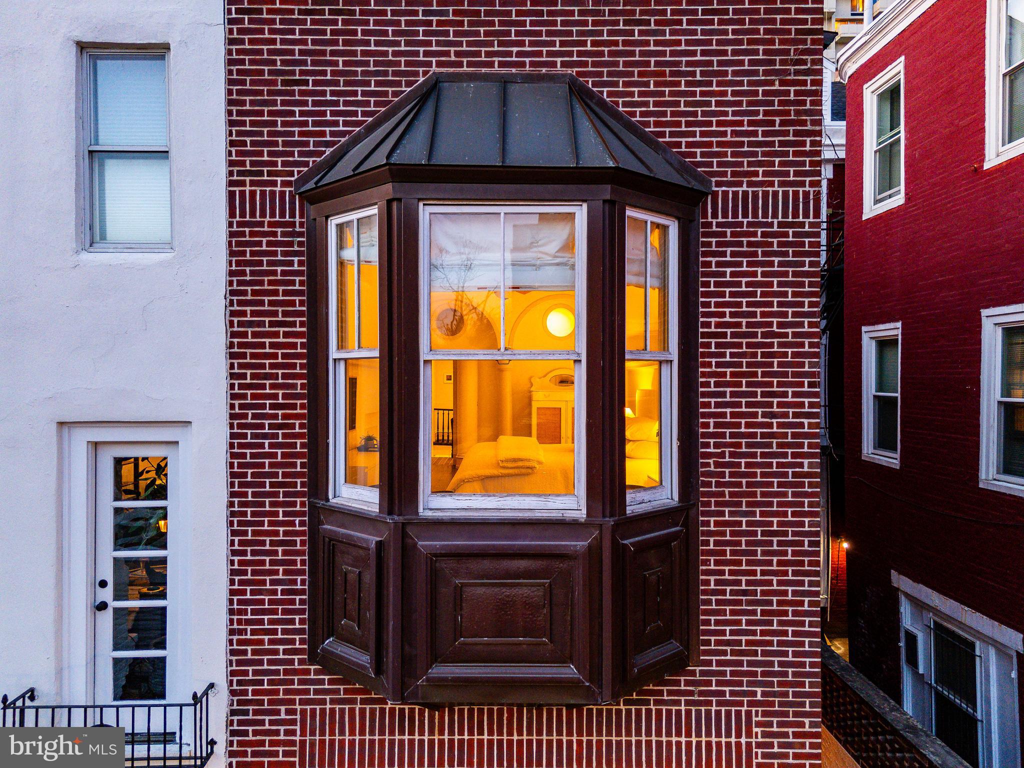 SOCIETY HILL - Residential