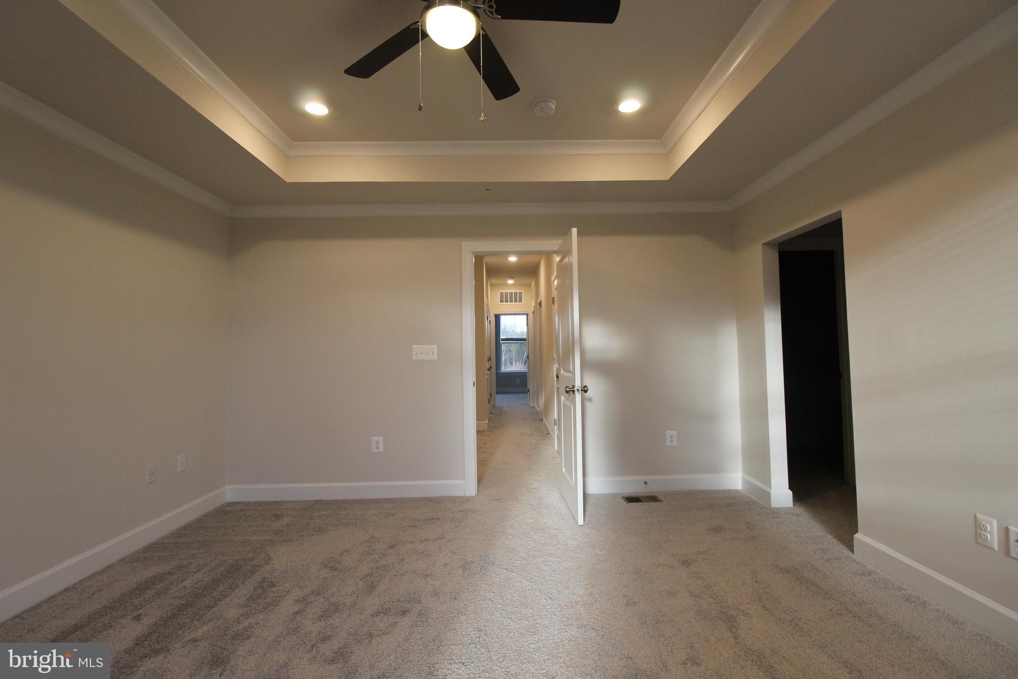 METRO WALK AT MOOREFIELD STATION - Residential Lease