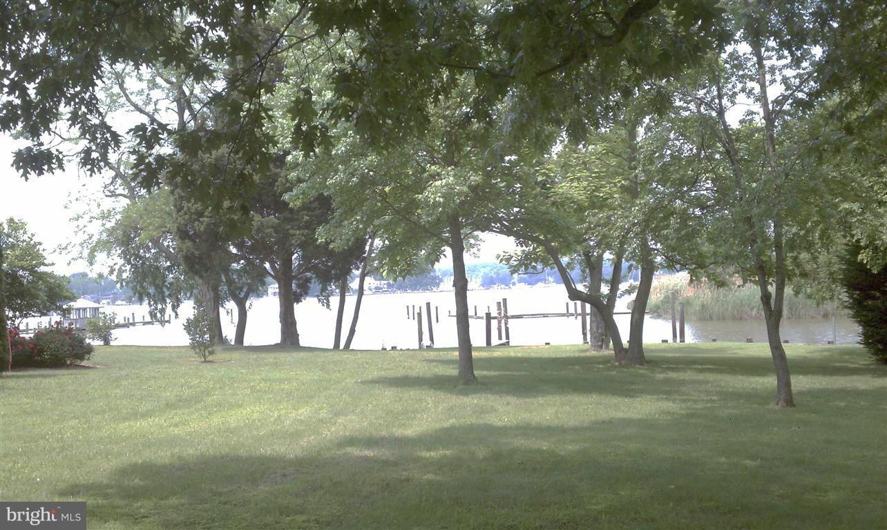 SHADY SIDE - Land