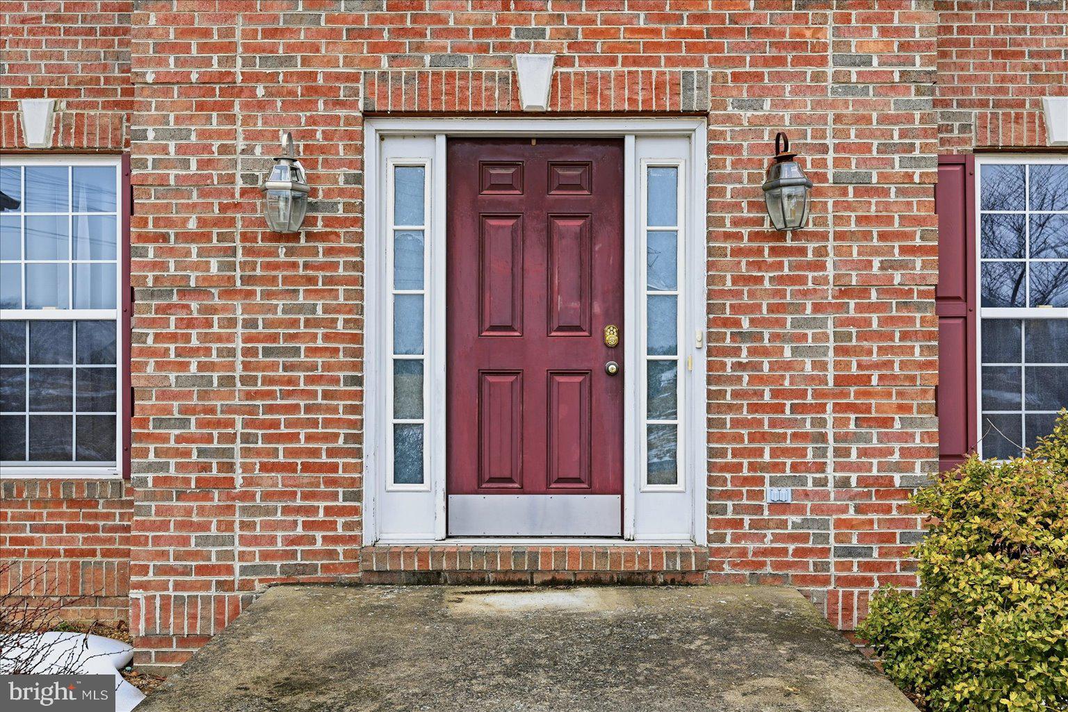 SPRUCE HILL ESTATES - Residential