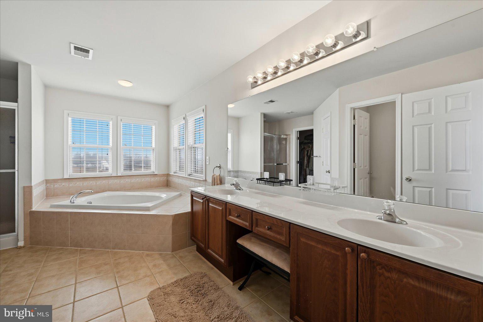 SPRUCE HILL ESTATES - Residential