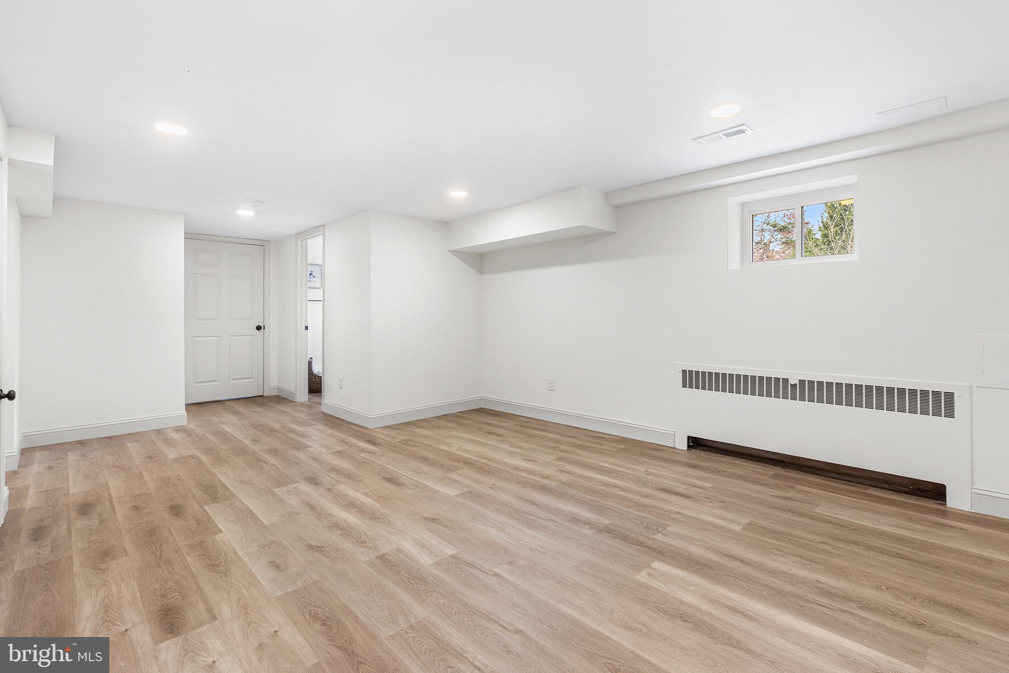 PADDOCK FARMS - Residential