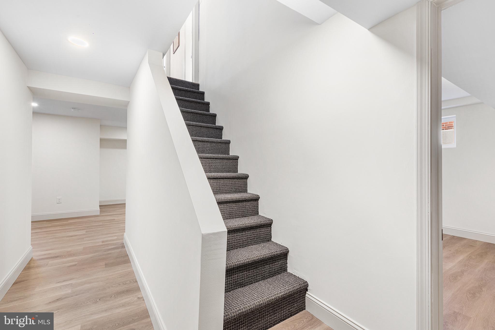 PADDOCK FARMS - Residential