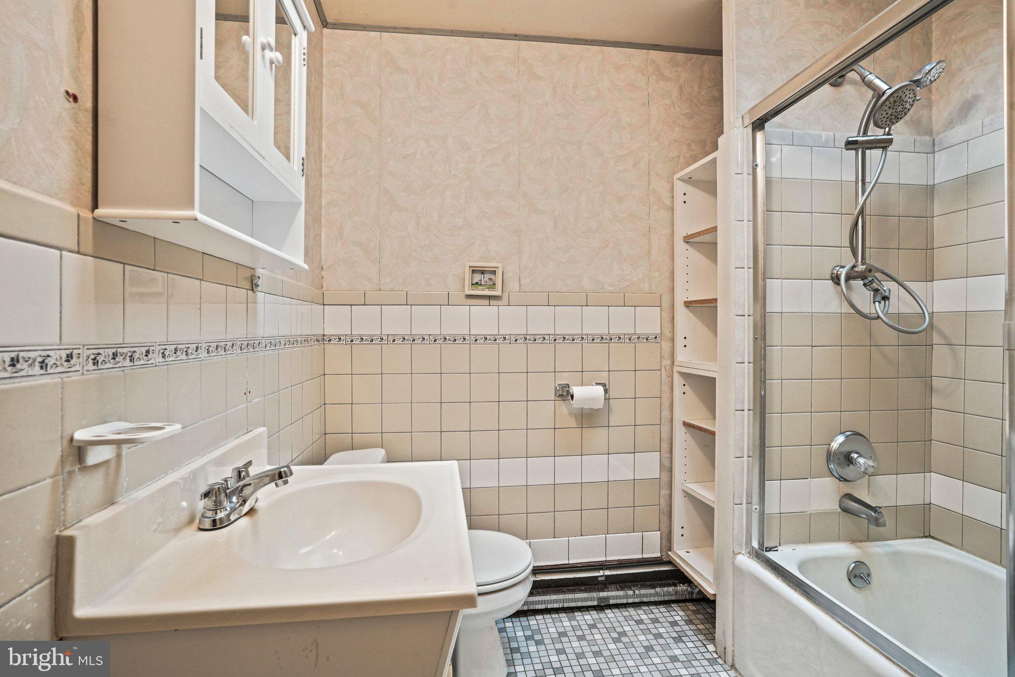BLAIR - Residential