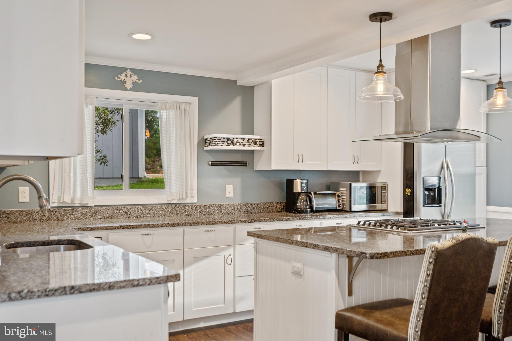 LAKE RIDGE - Residential Lease
