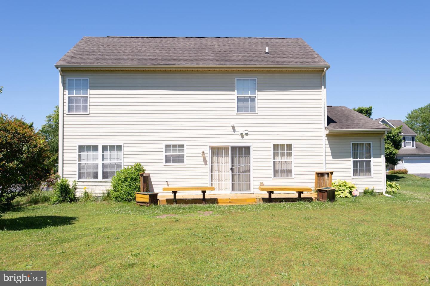 WOODSEDGE - Residential