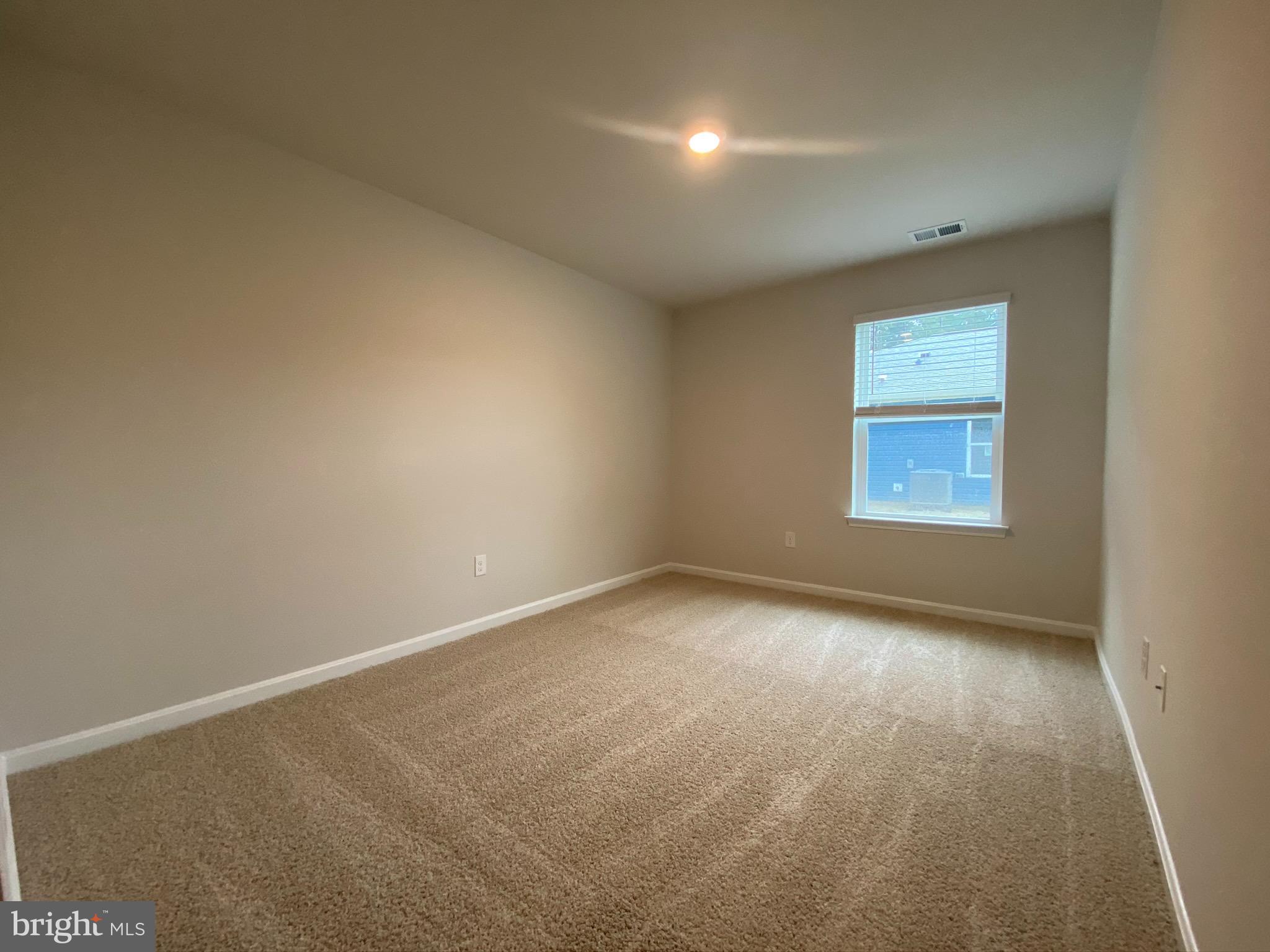 HERITAGE TRACE - Residential