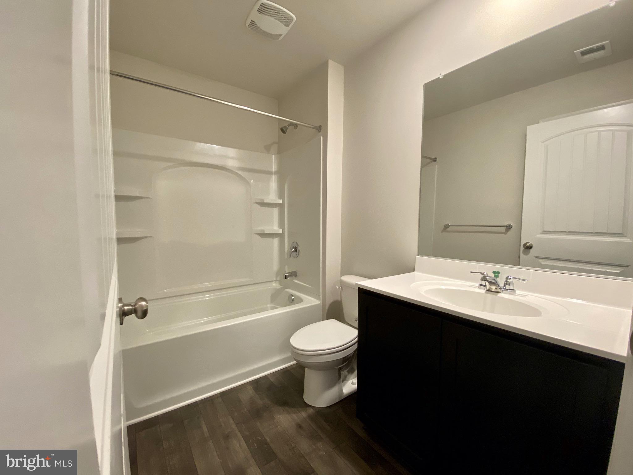HERITAGE TRACE - Residential