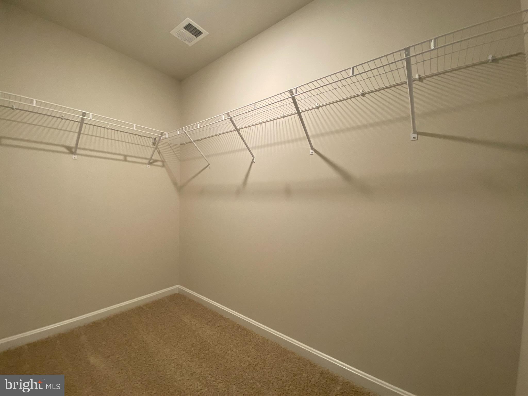 HERITAGE TRACE - Residential