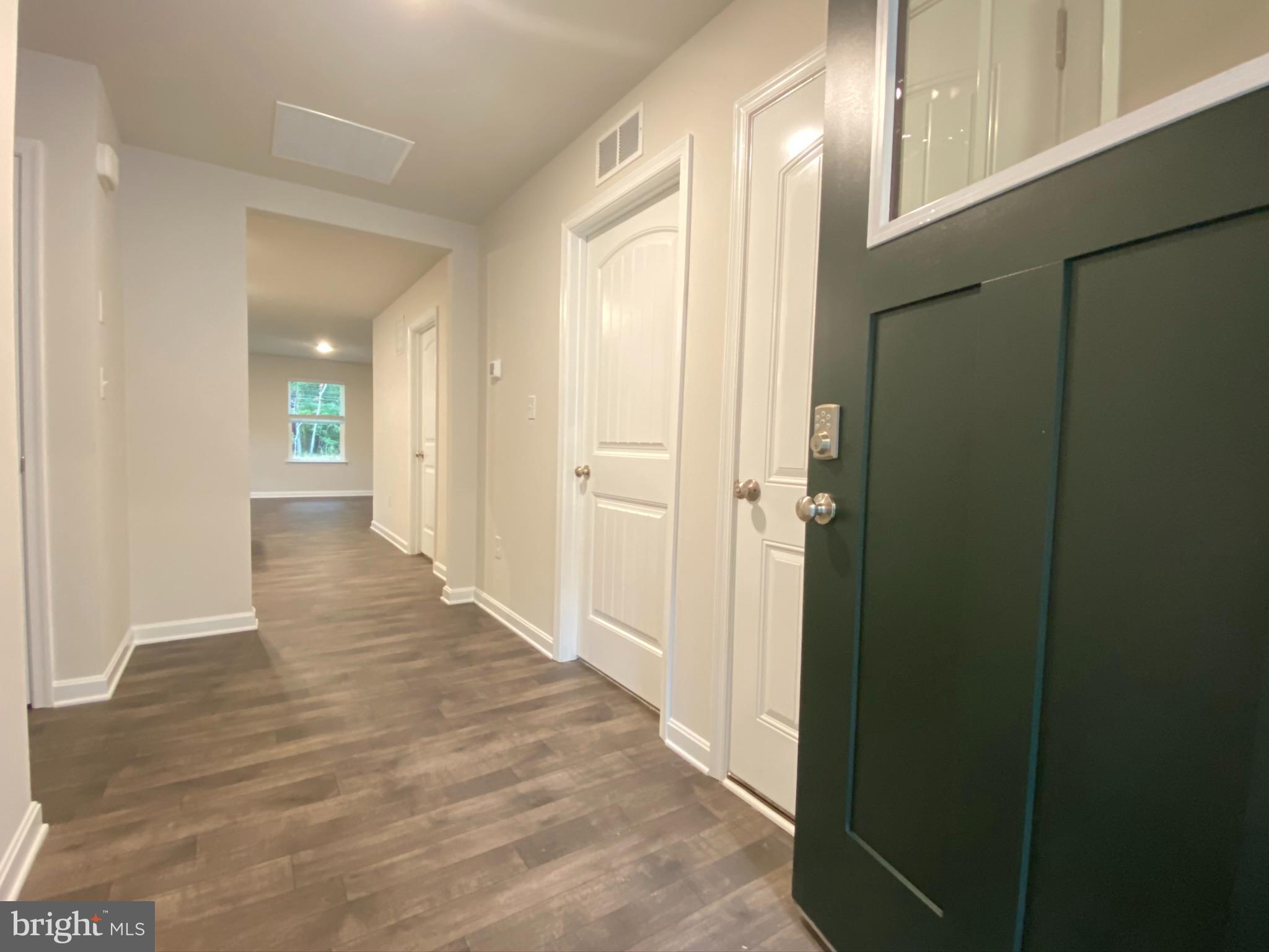 HERITAGE TRACE - Residential