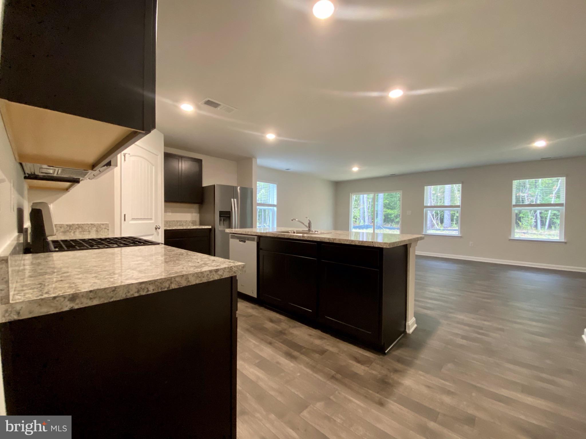 HERITAGE TRACE - Residential