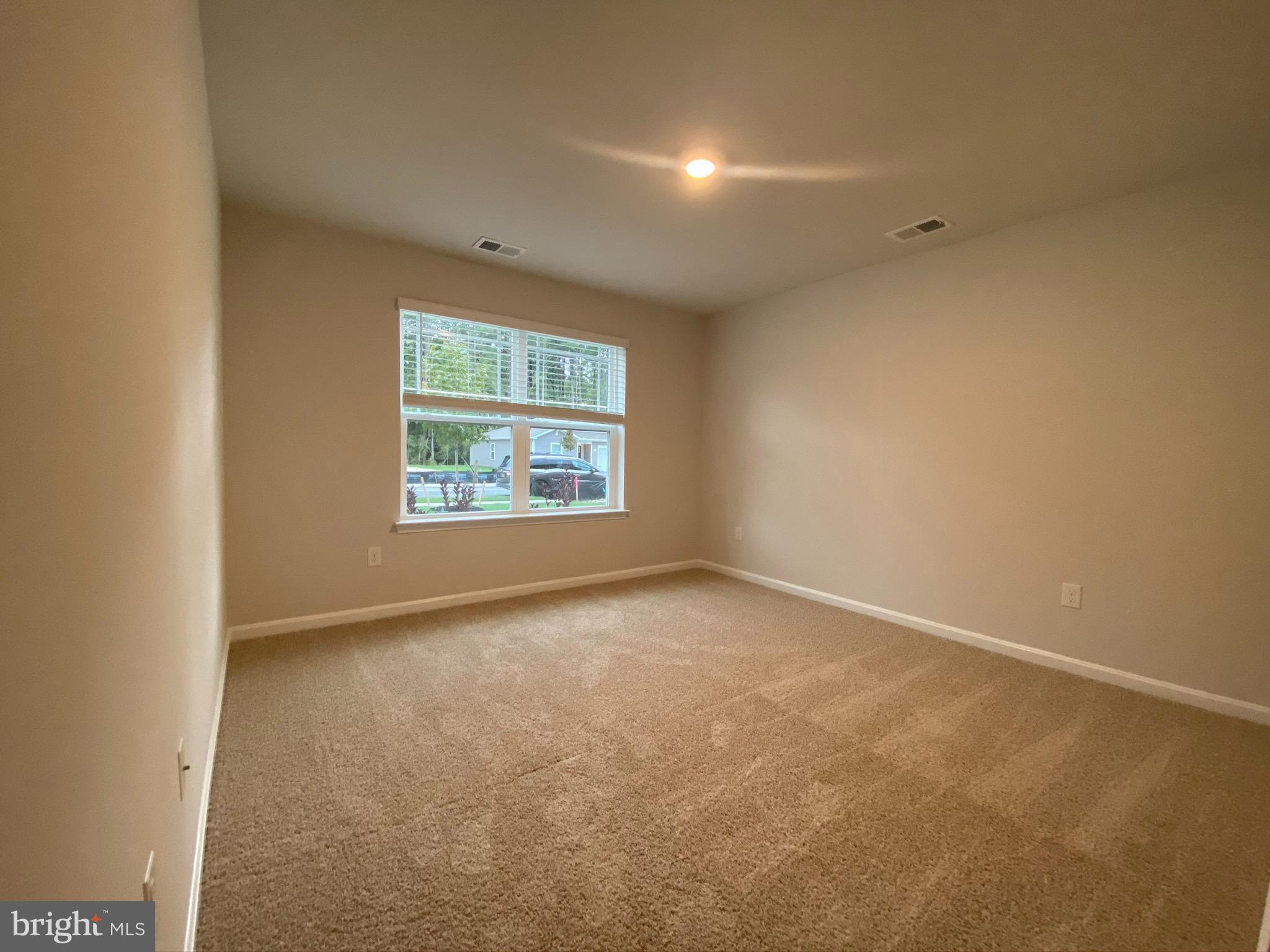 HERITAGE TRACE - Residential