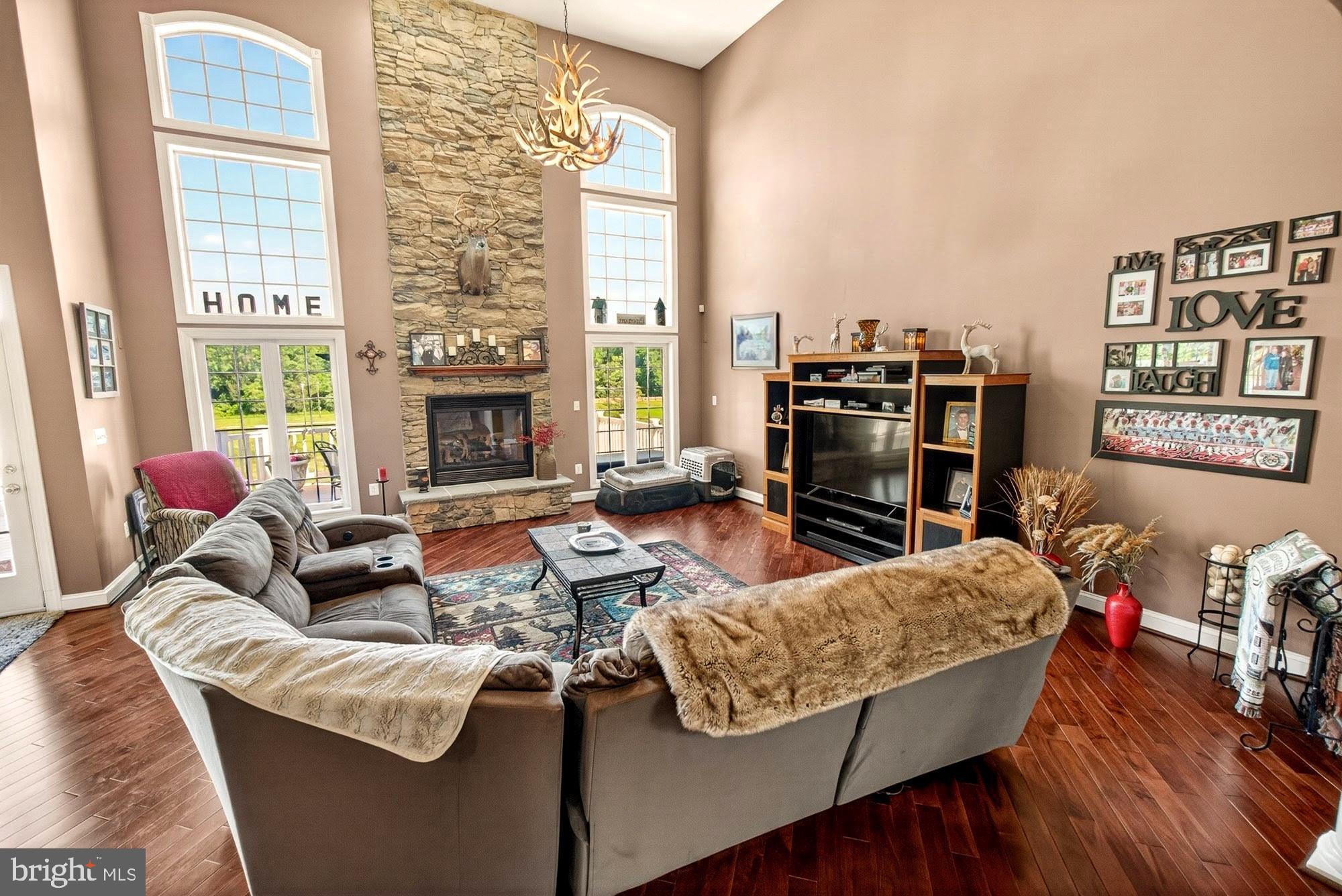 STONEY SPRINGS - Residential