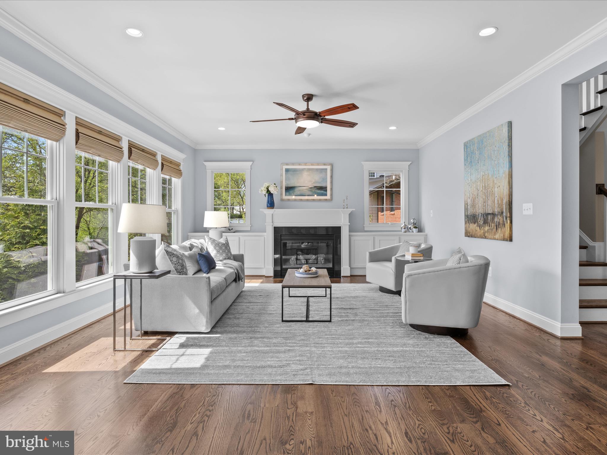 VIENNA WOODS - Residential