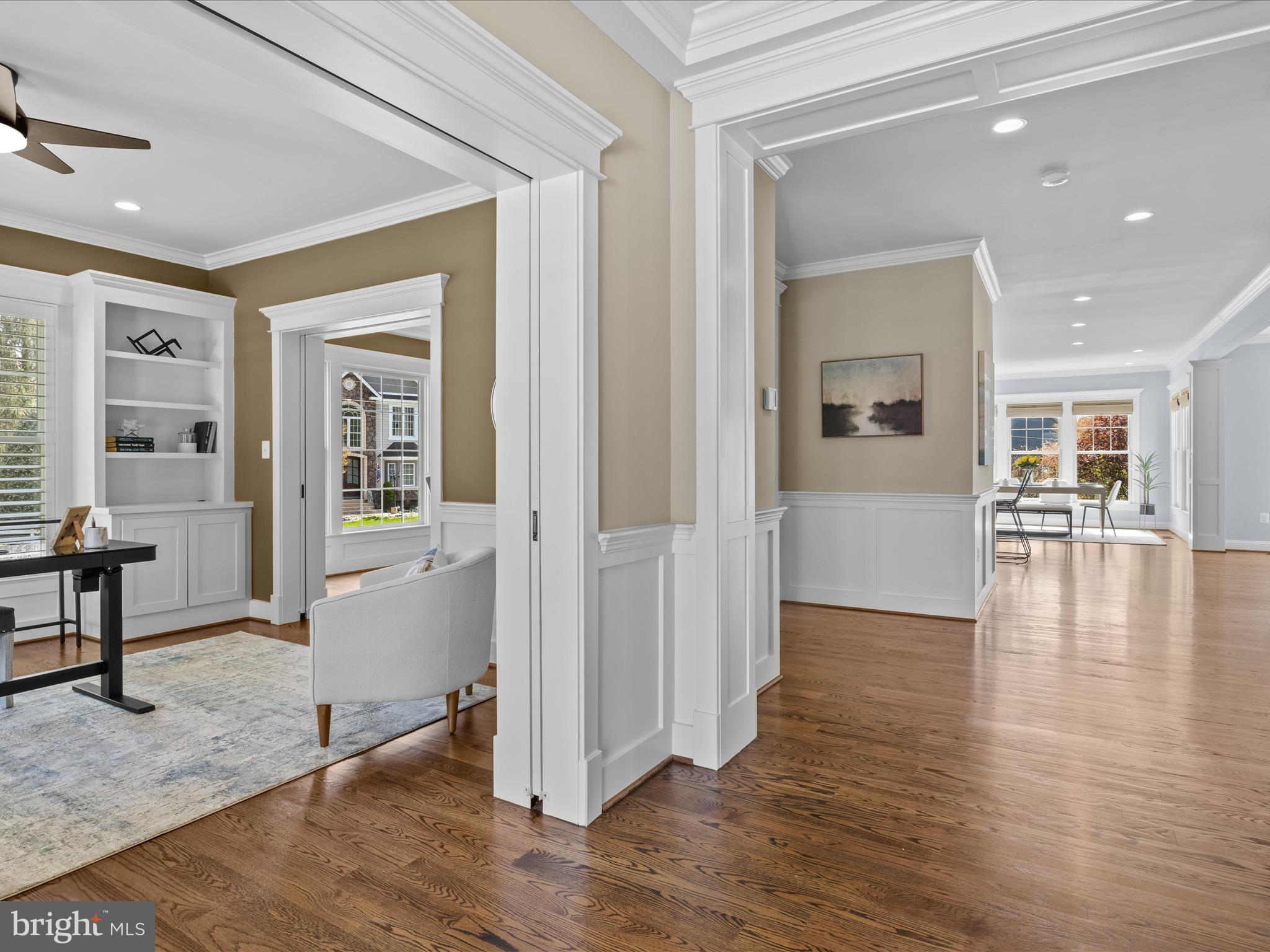 VIENNA WOODS - Residential