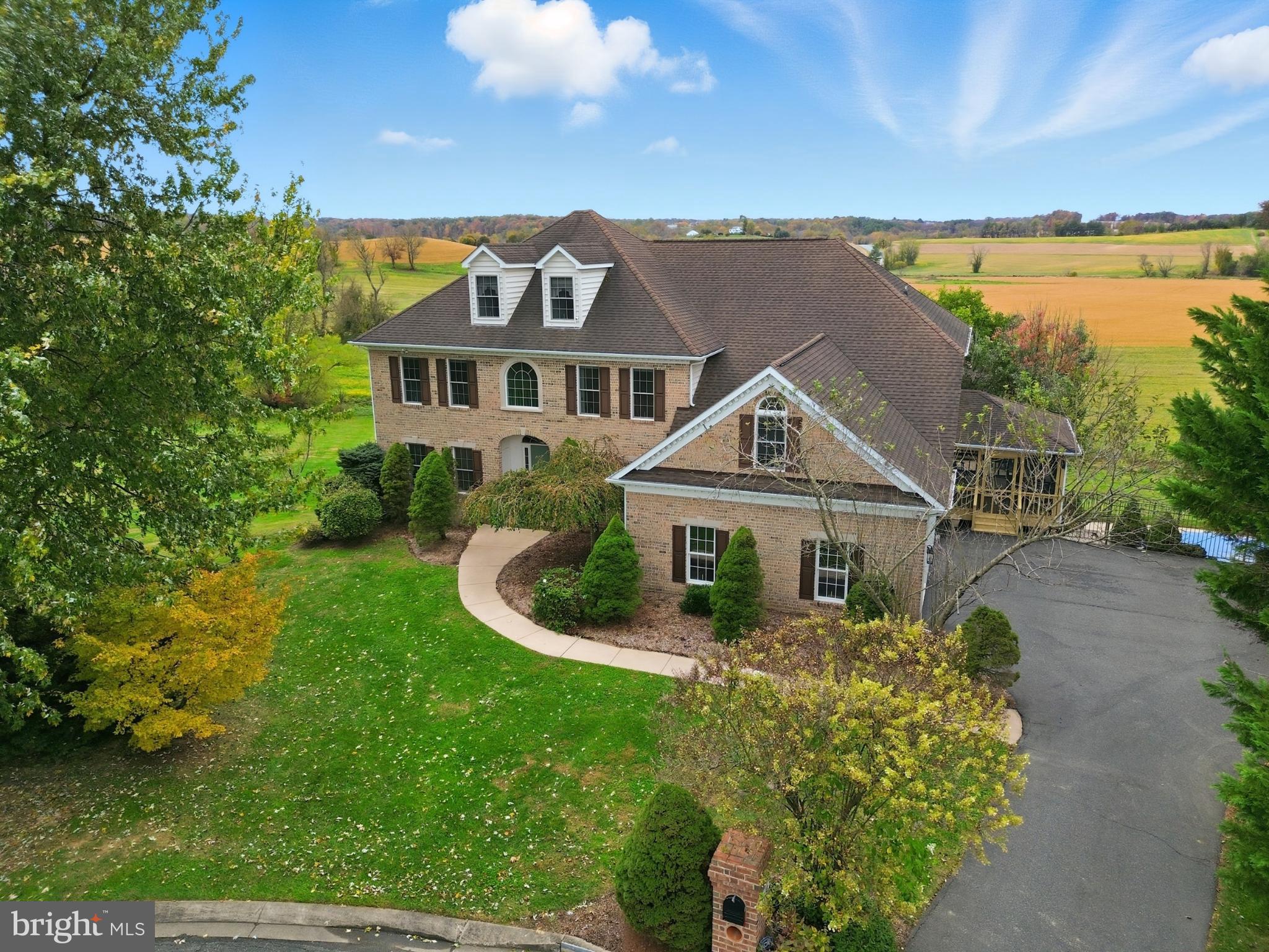 WOODSHIRE VILLAGE - Residential