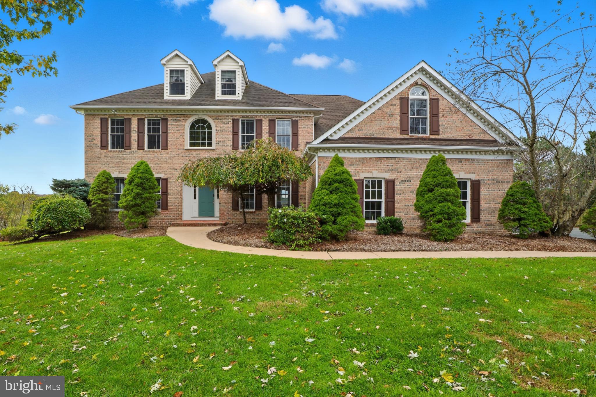 WOODSHIRE VILLAGE - Residential