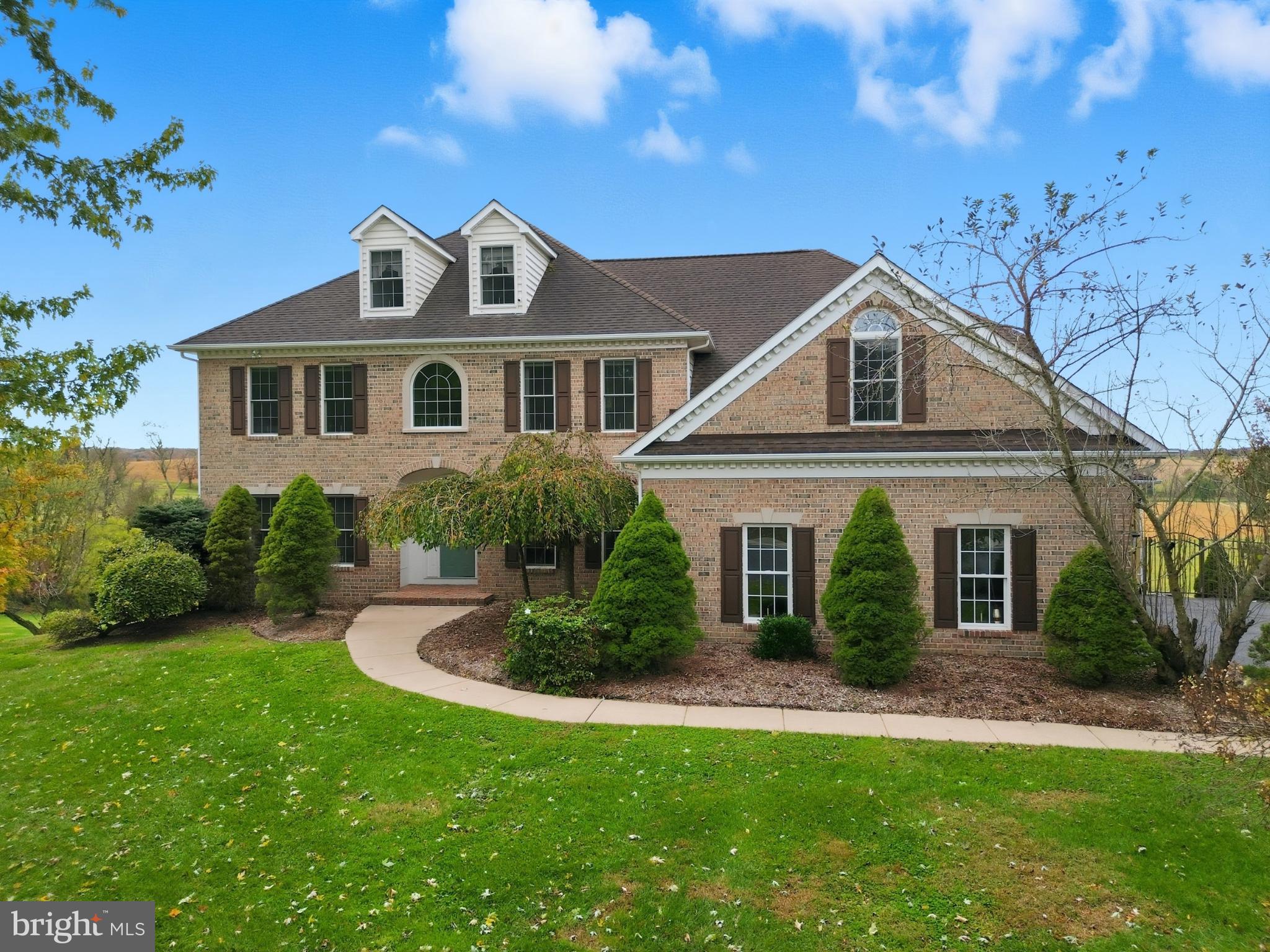 WOODSHIRE VILLAGE - Residential
