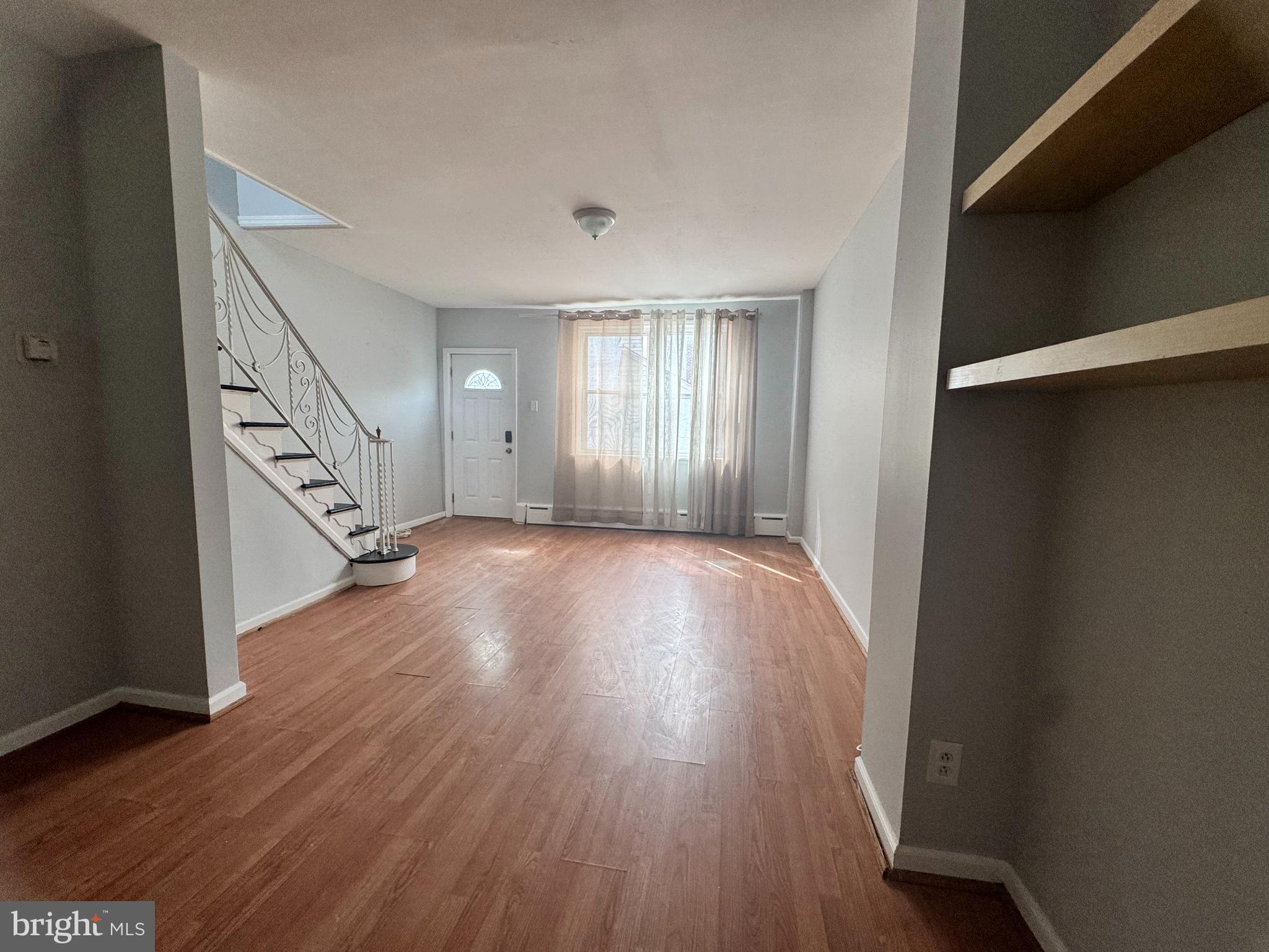 PORT RICHMOND - Residential