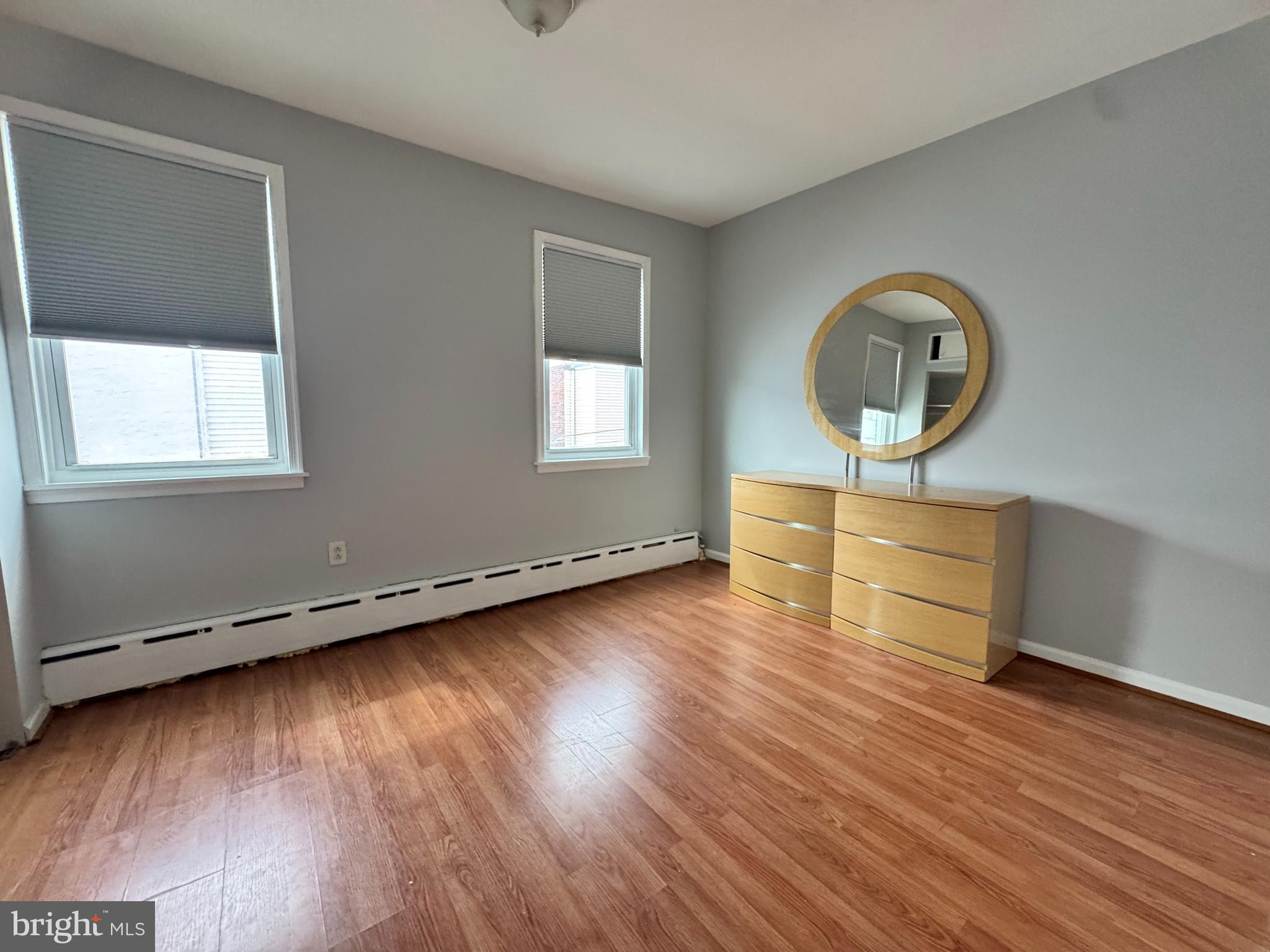 PORT RICHMOND - Residential