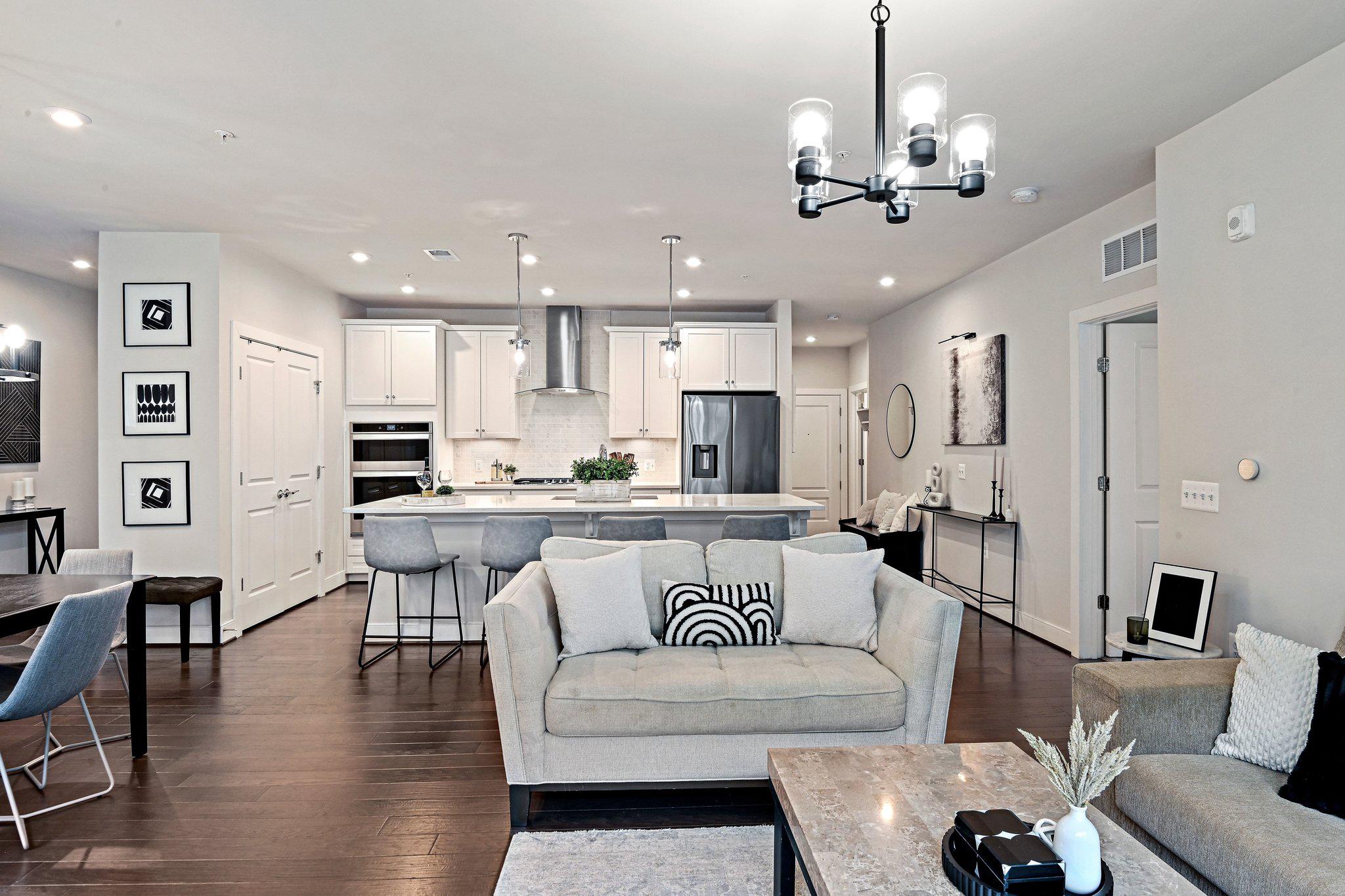 METROPARK AT ARROWBROOK - Residential