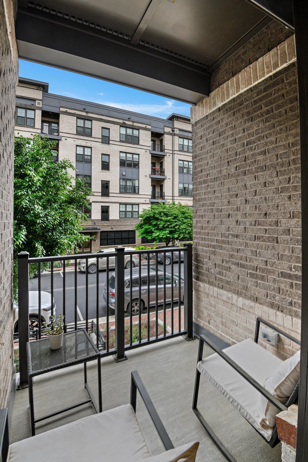 METROPARK AT ARROWBROOK - Residential