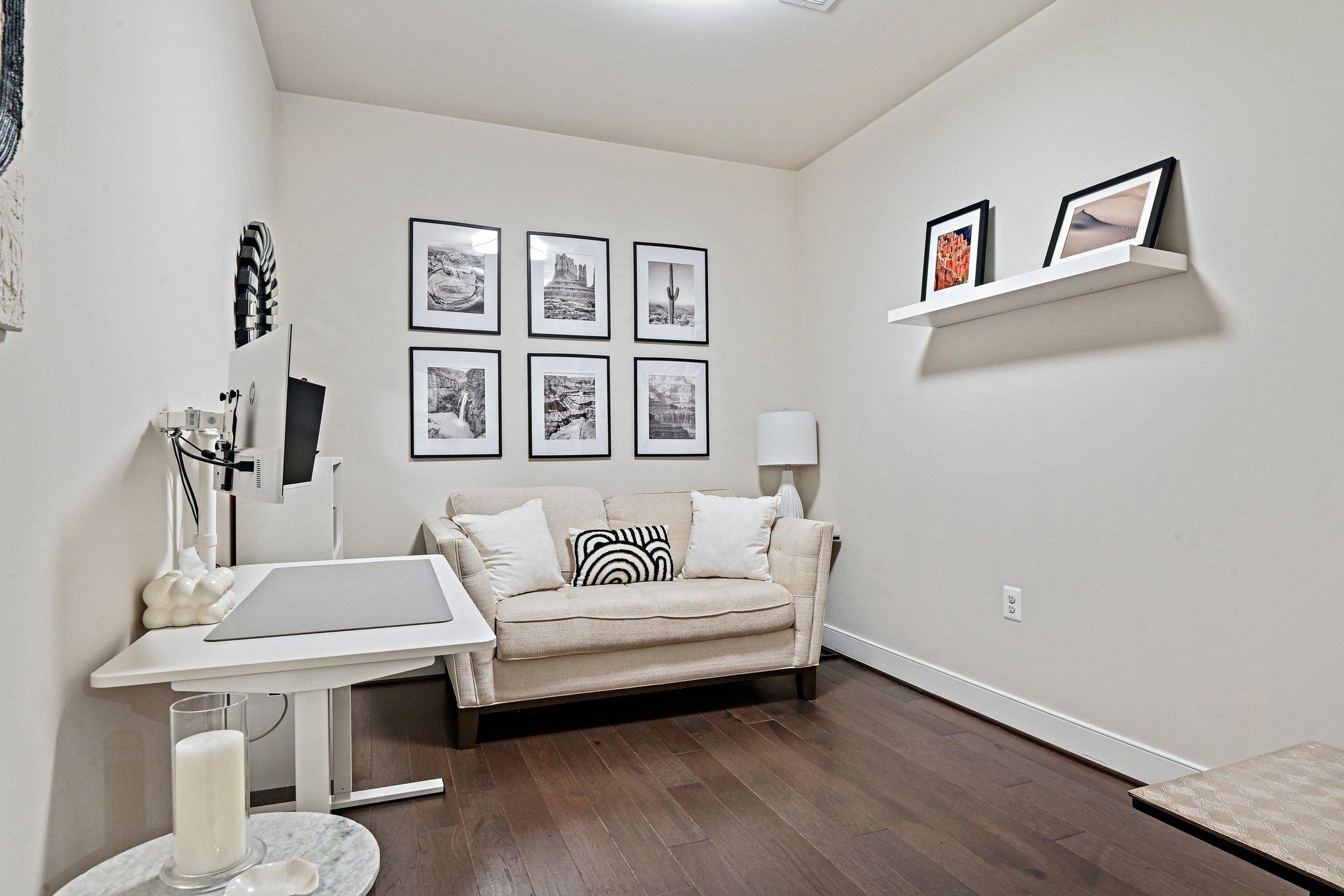 METROPARK AT ARROWBROOK - Residential