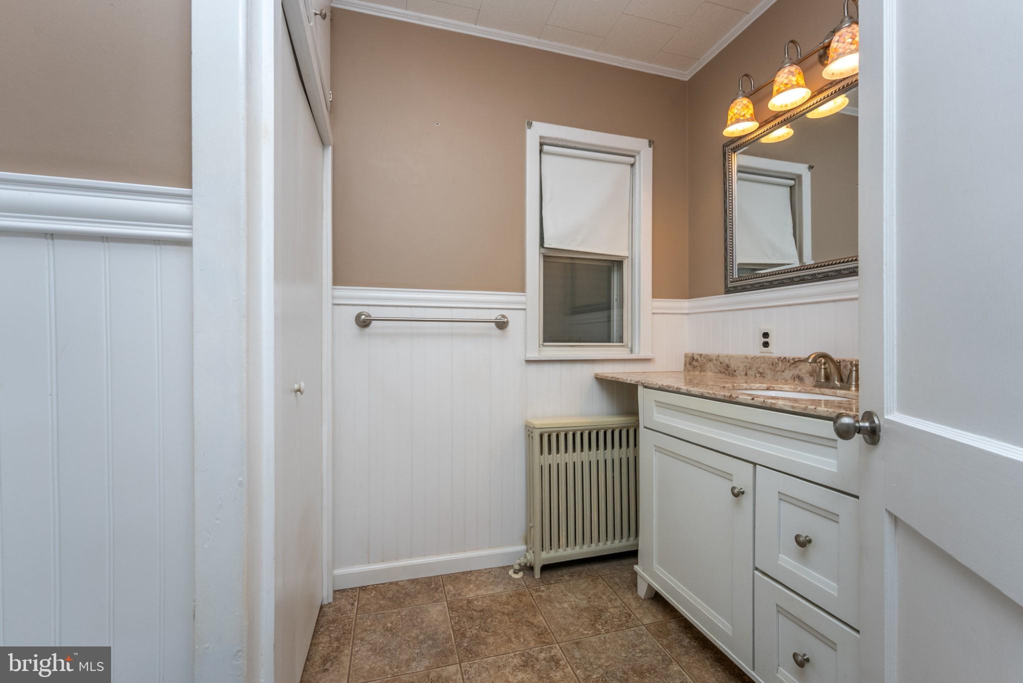 SOUTHAMPTON/FRANKLIN CO. - Residential