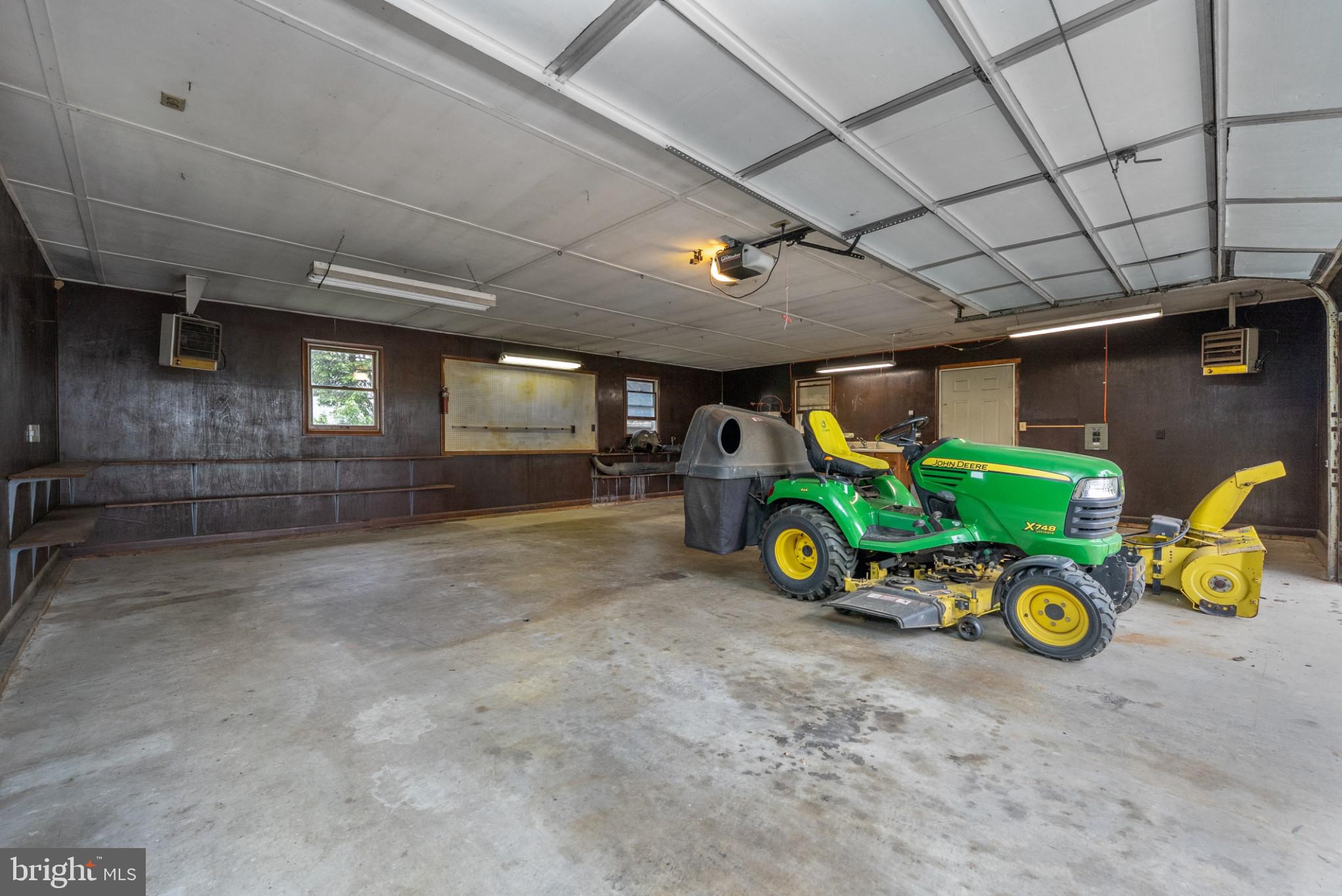 SOUTHAMPTON/FRANKLIN CO. - Residential
