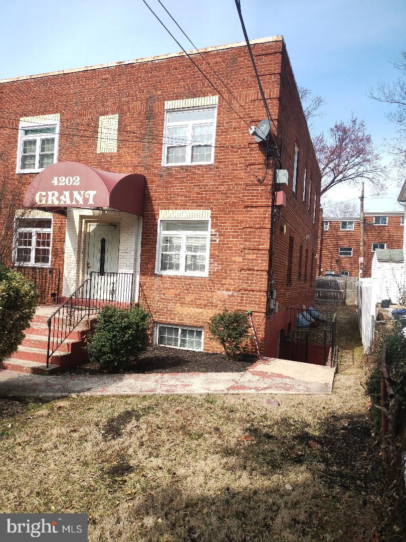 DEANWOOD - Residential