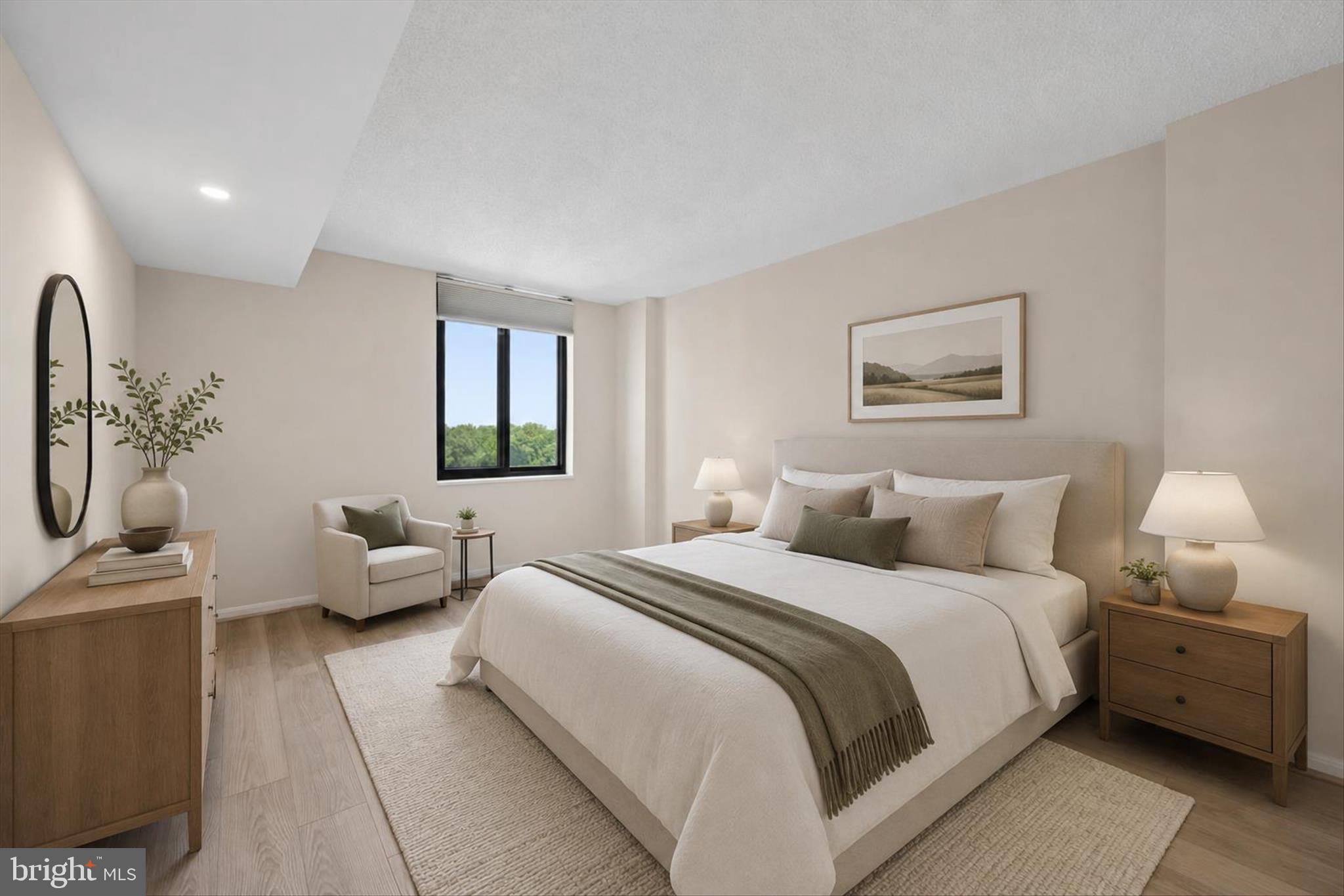 CHELSEA TOWERS - Residential