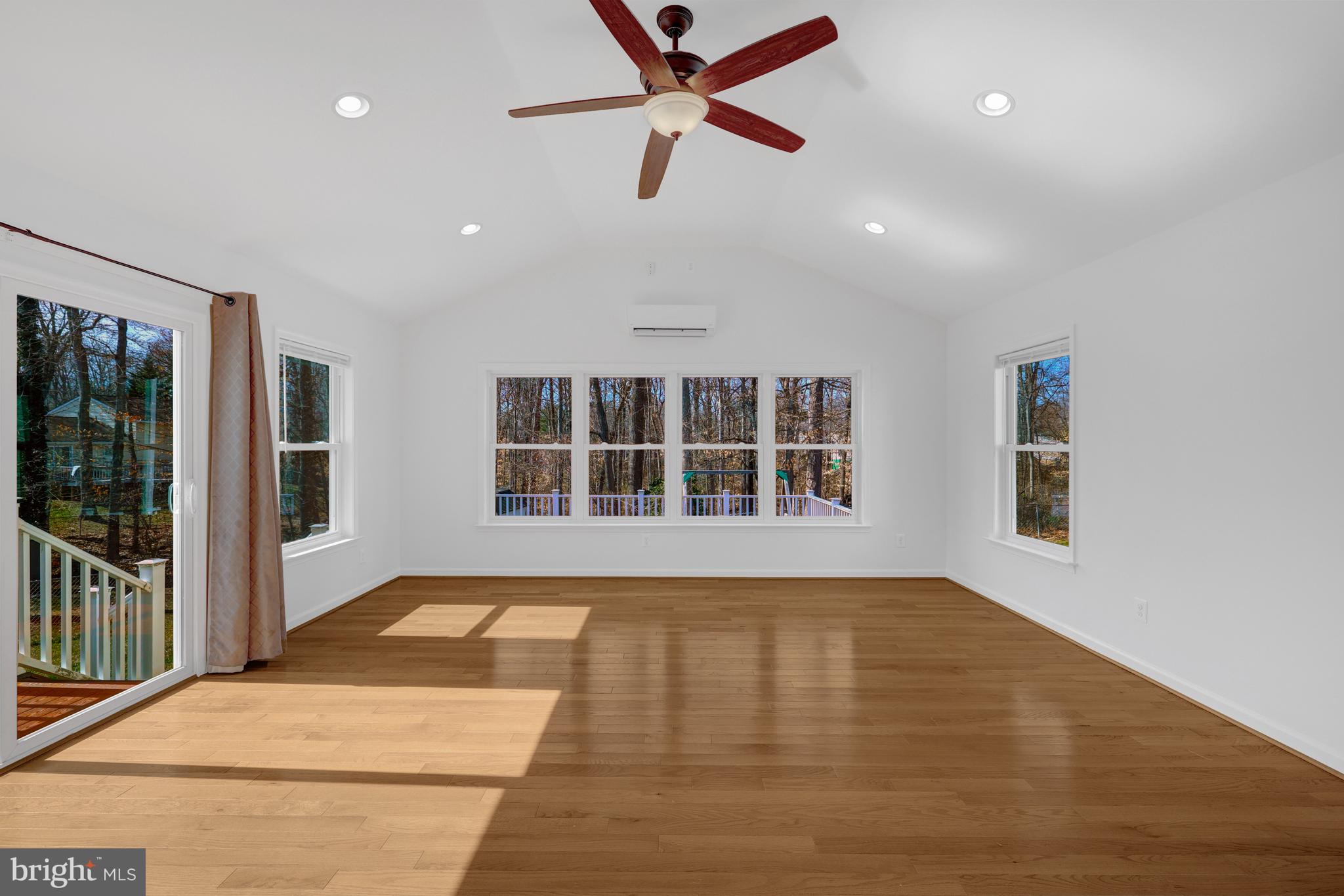SUMMER HILL ESTATES - Residential