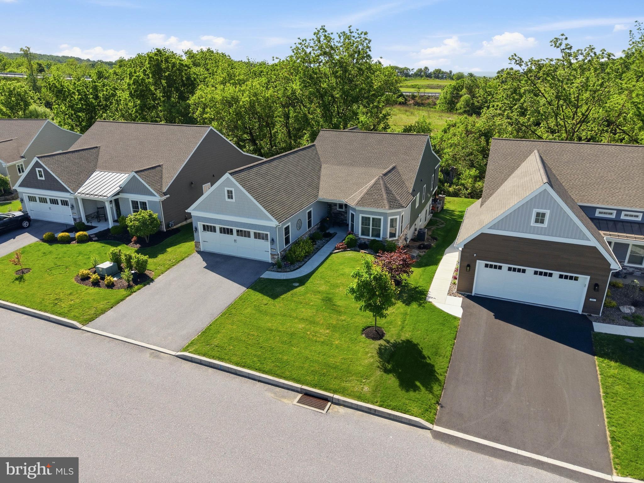 ALDEN PLACE - Residential