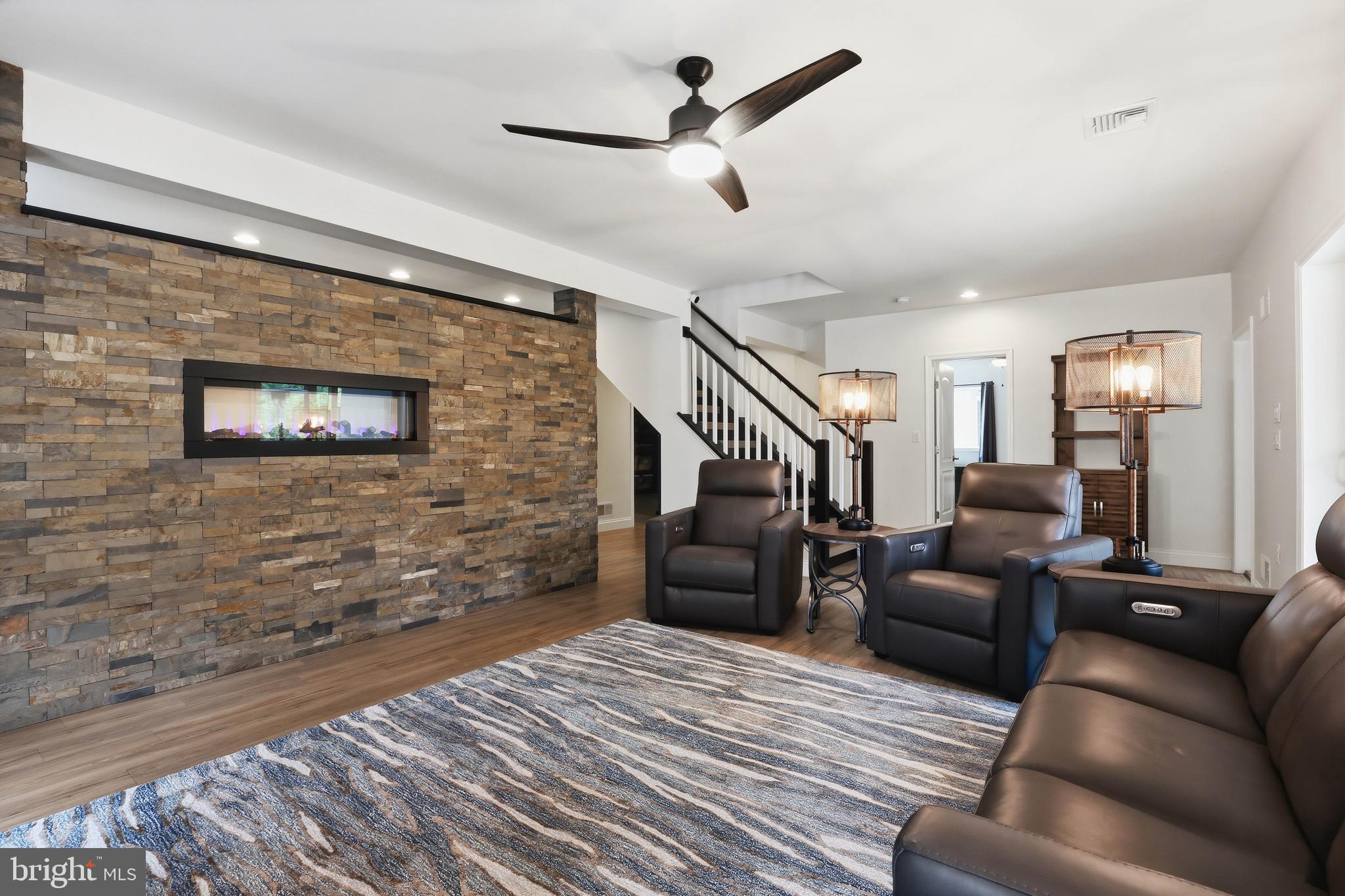 ALDEN PLACE - Residential