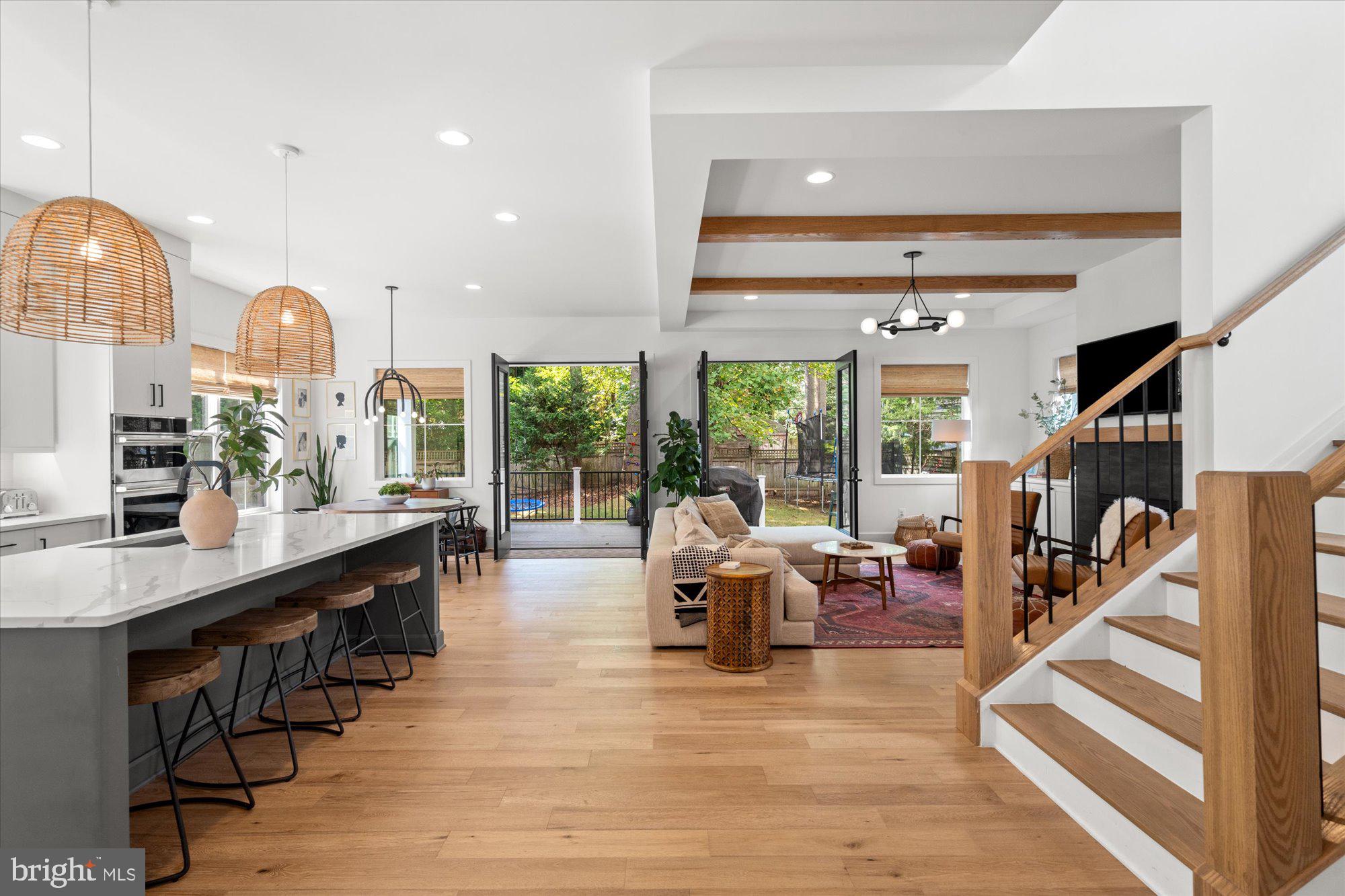 YORKTOWN - Residential