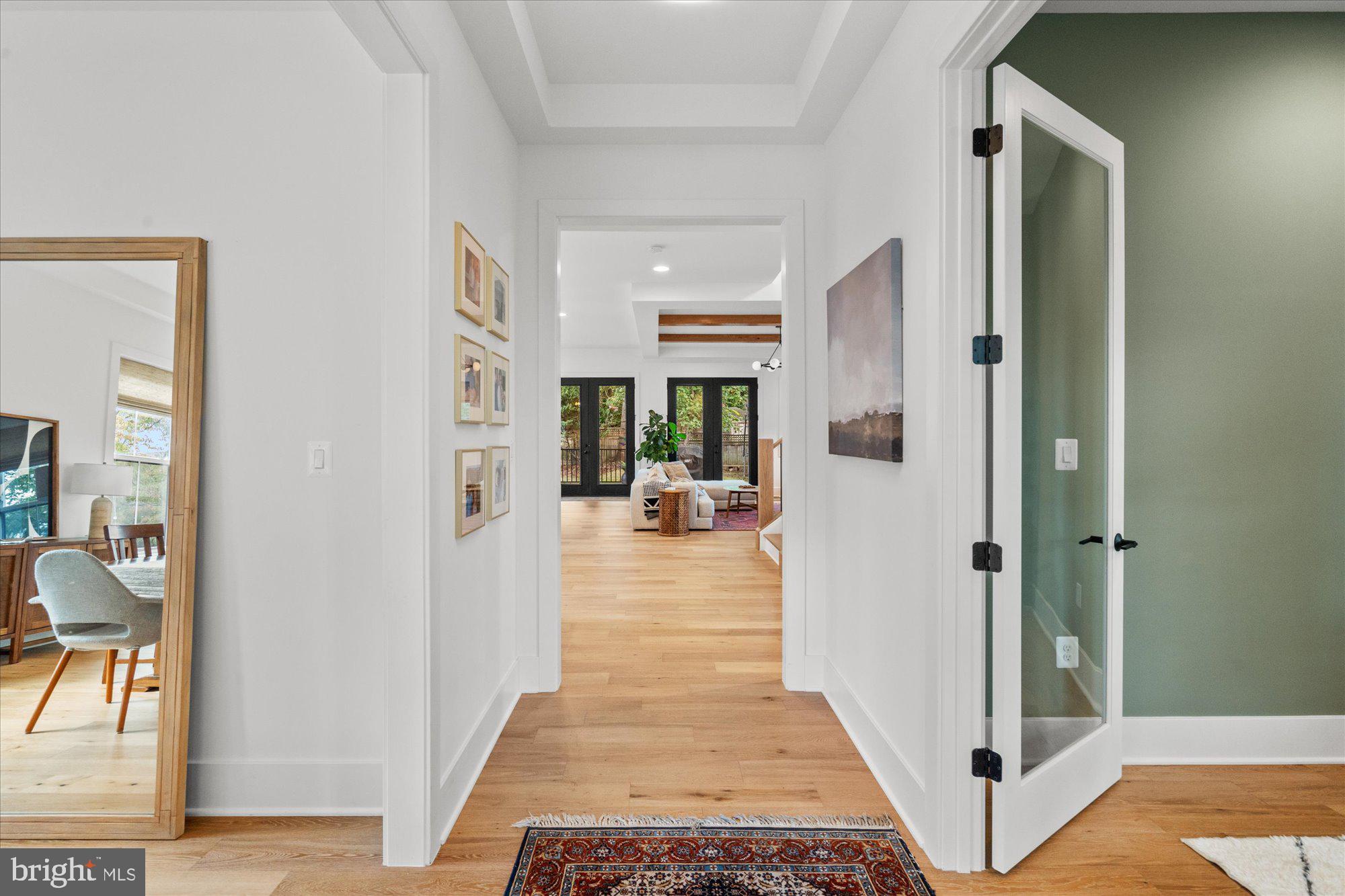YORKTOWN - Residential