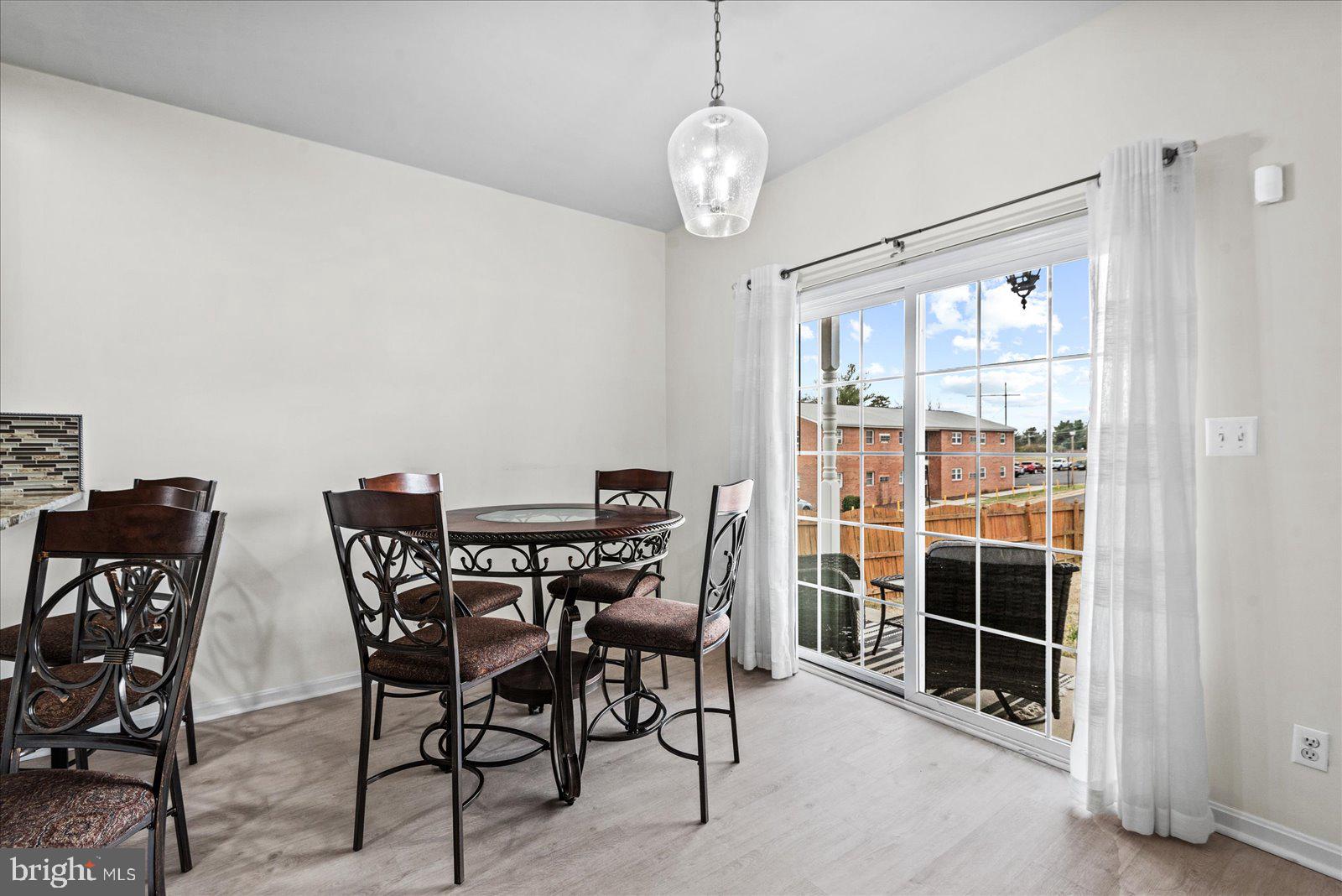 DILLARD - Residential Lease