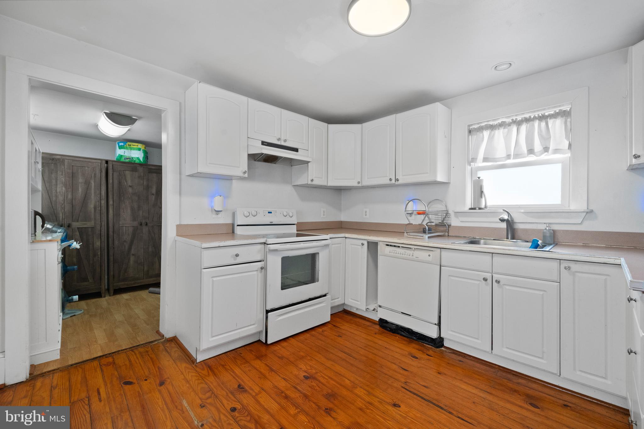 FALMOUTH - Residential